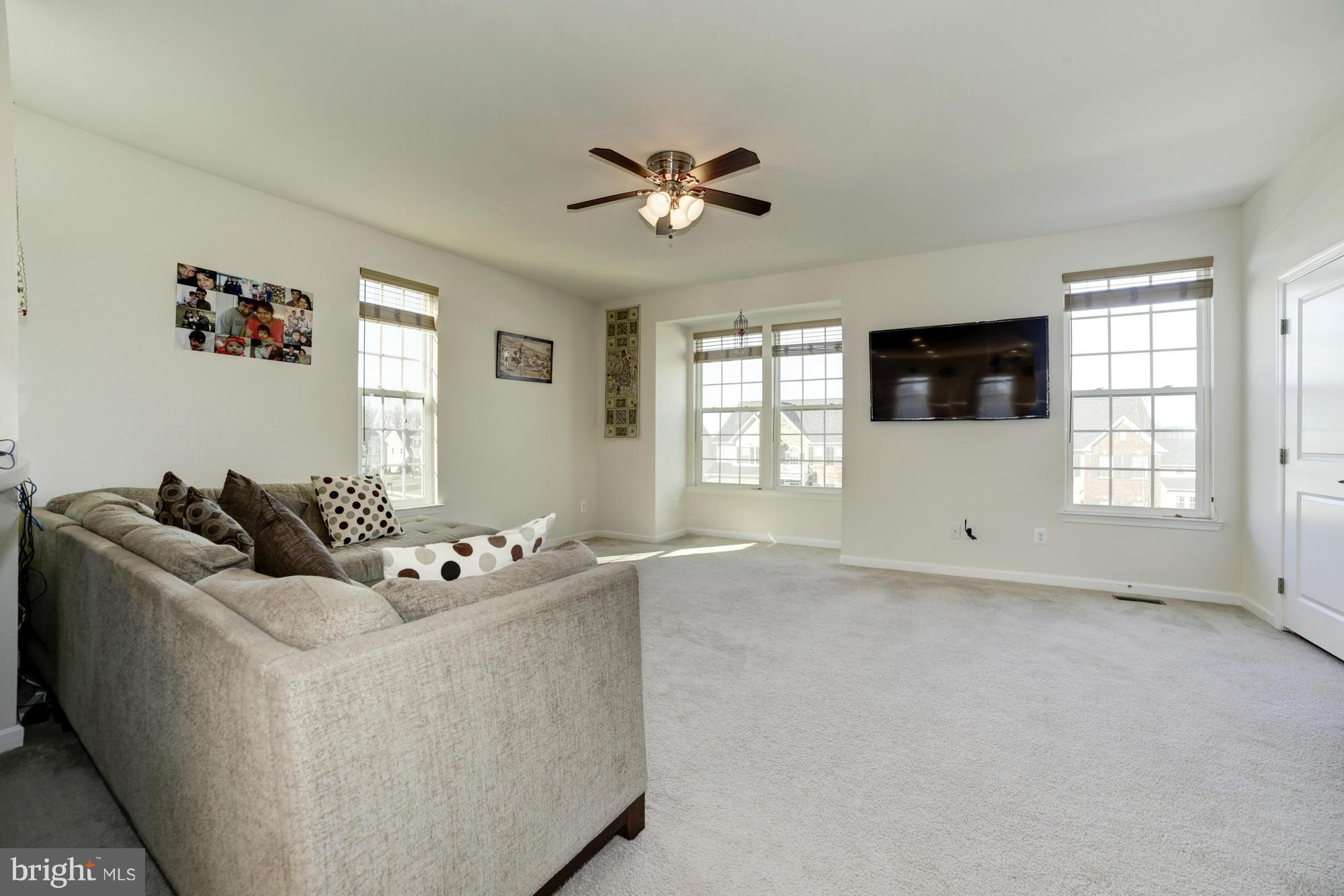 VIRGINIA MANOR CONDOMINIUM - Residential