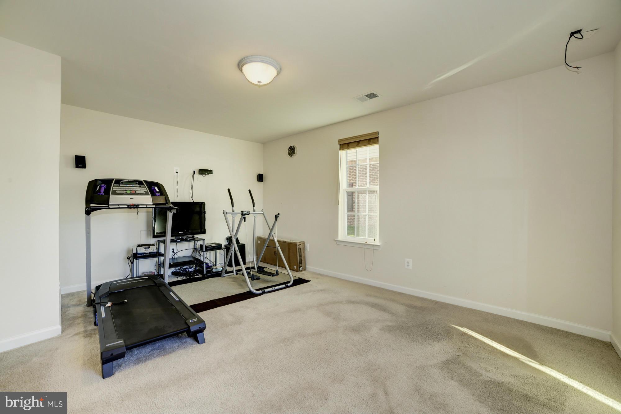 VIRGINIA MANOR CONDOMINIUM - Residential