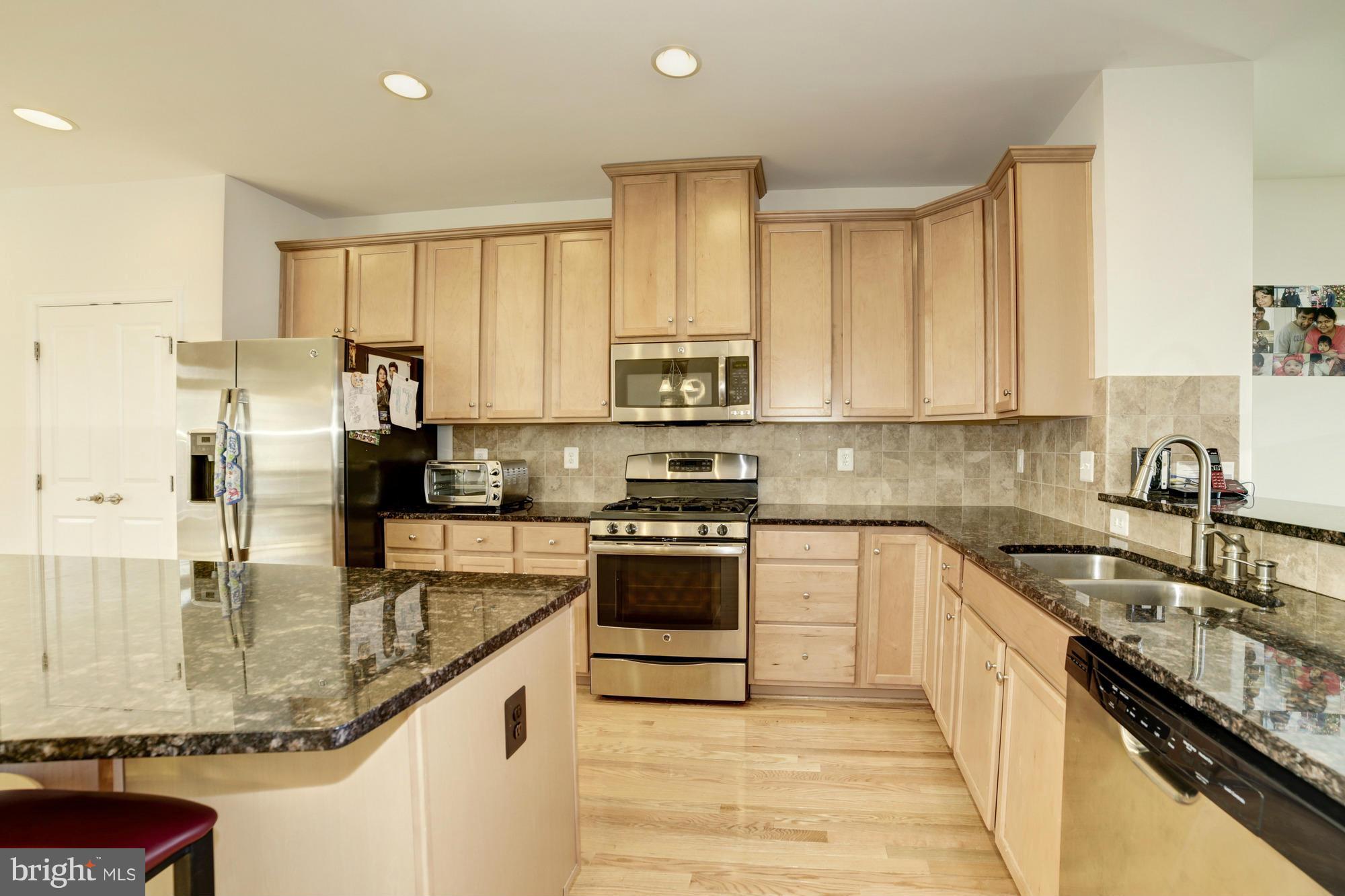VIRGINIA MANOR CONDOMINIUM - Residential