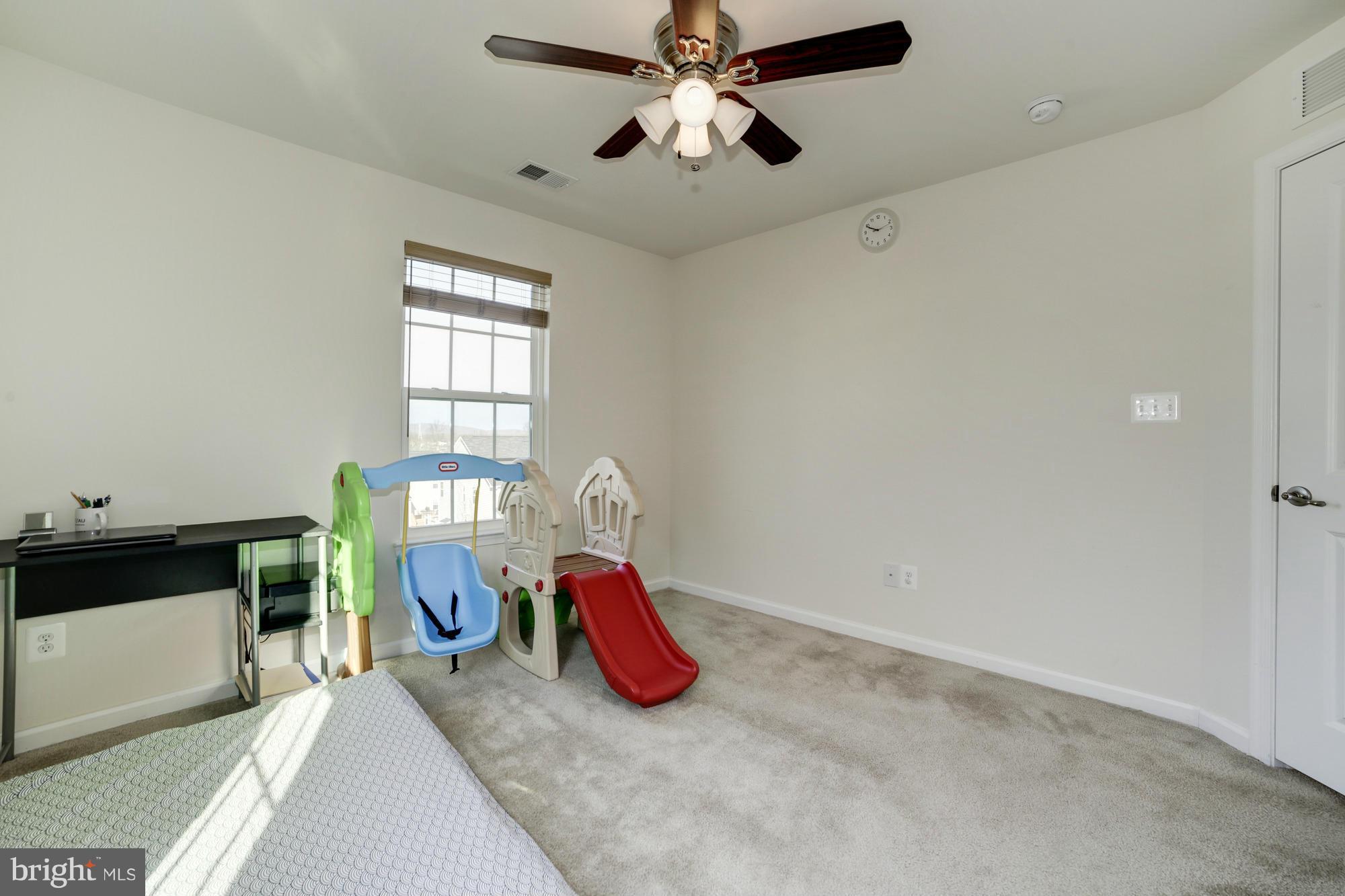 VIRGINIA MANOR CONDOMINIUM - Residential