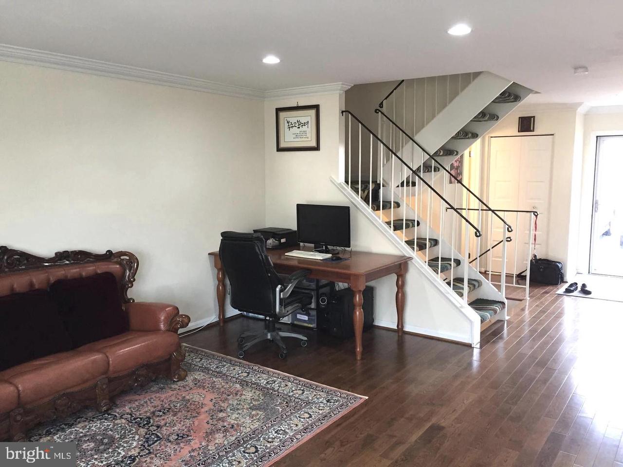 5408 HELM COURT