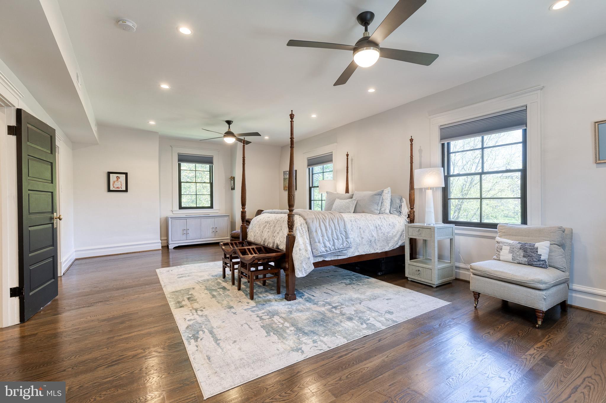 ROLAND PARK - Residential