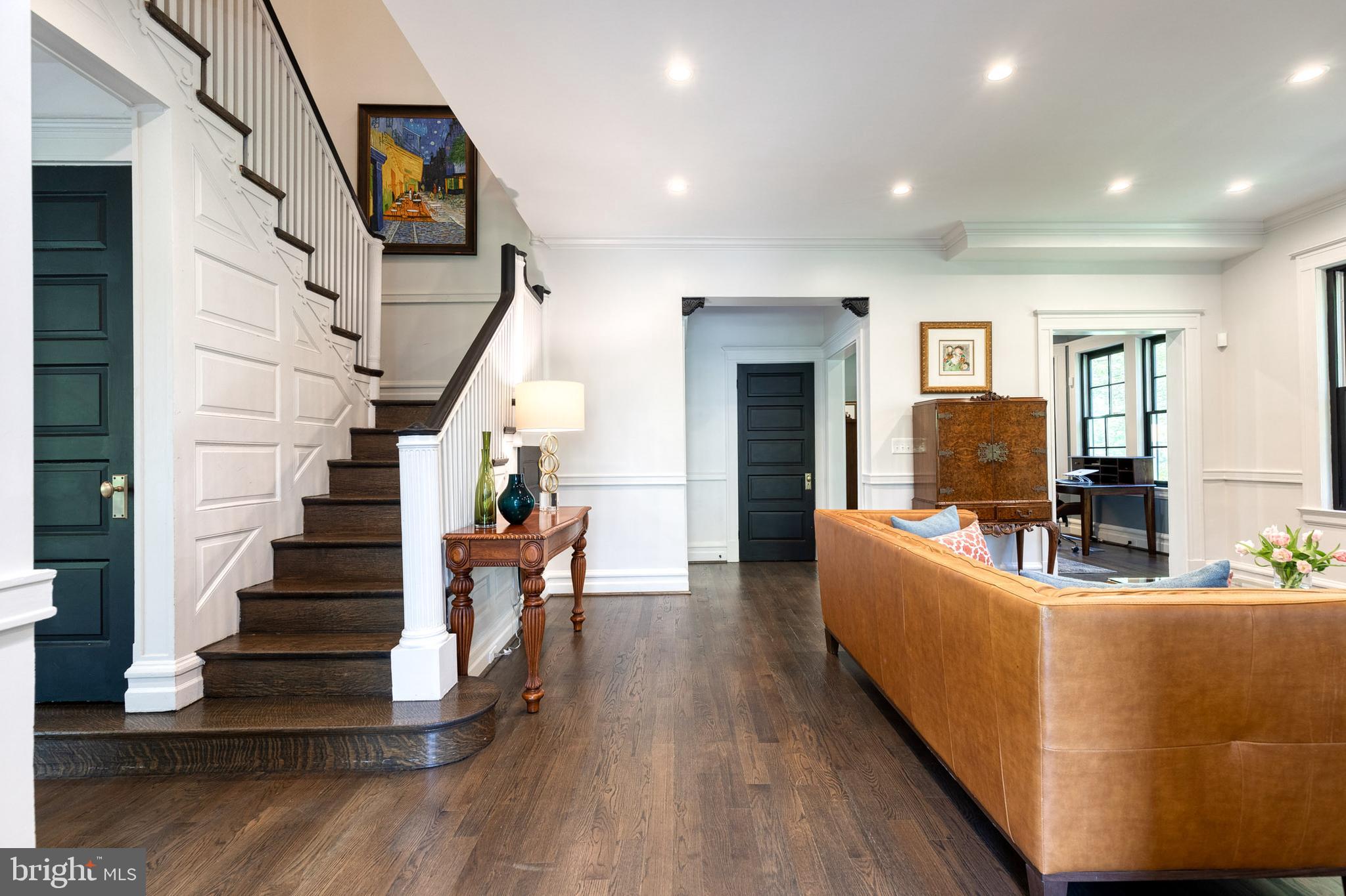 ROLAND PARK - Residential