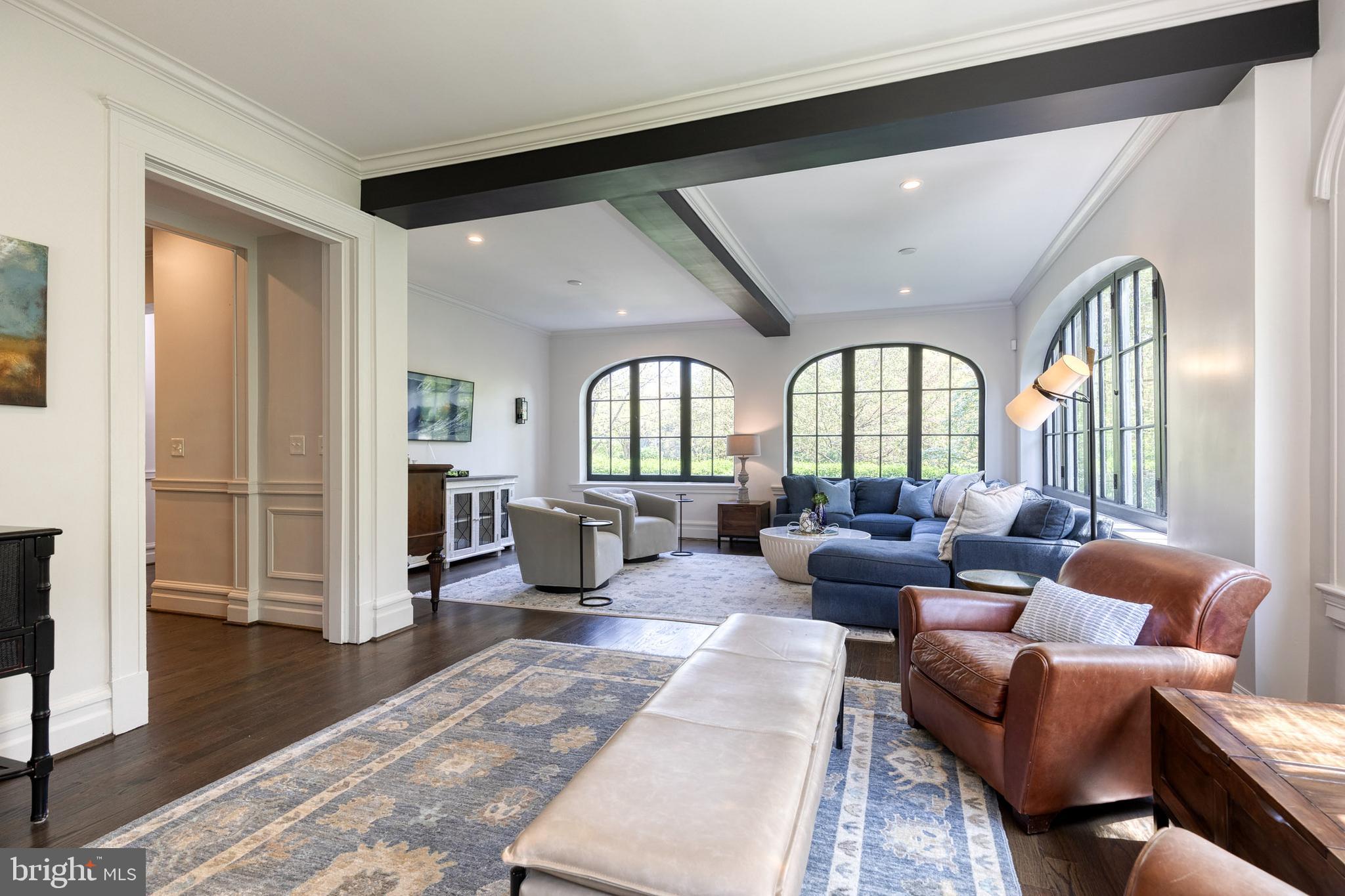 ROLAND PARK - Residential