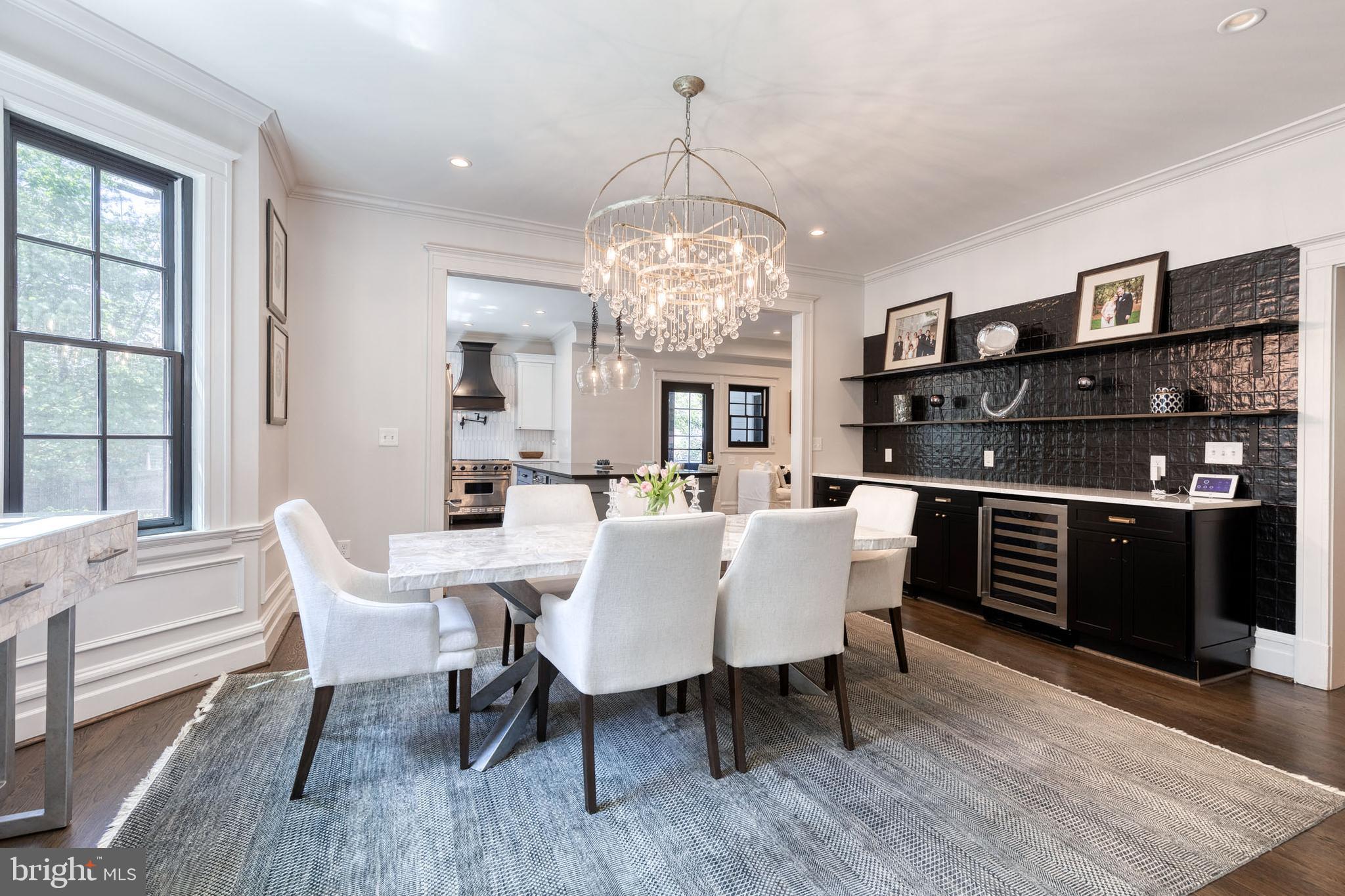 ROLAND PARK - Residential