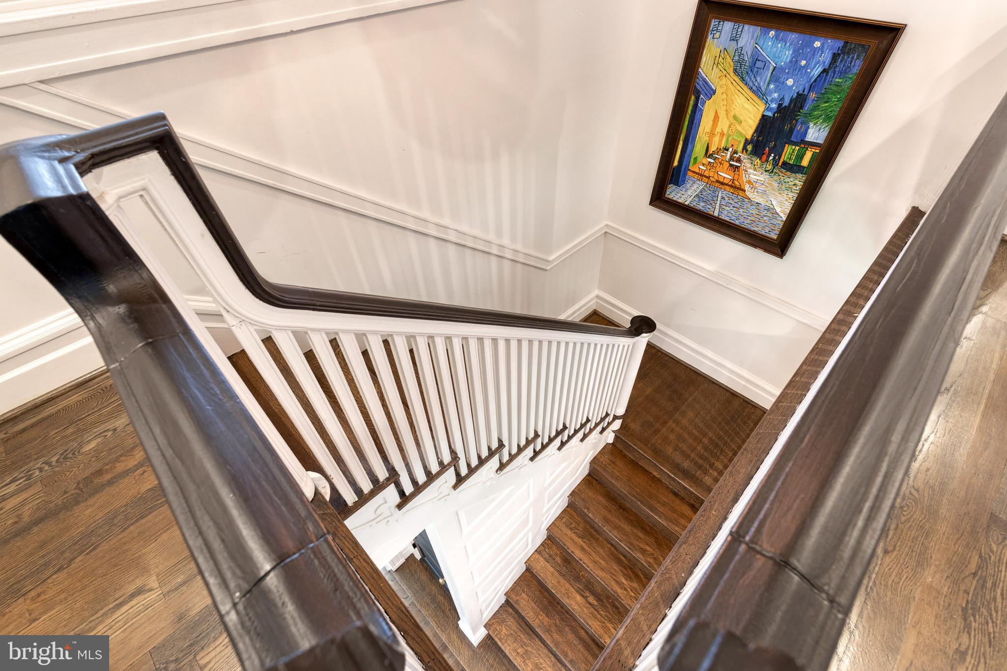 ROLAND PARK - Residential