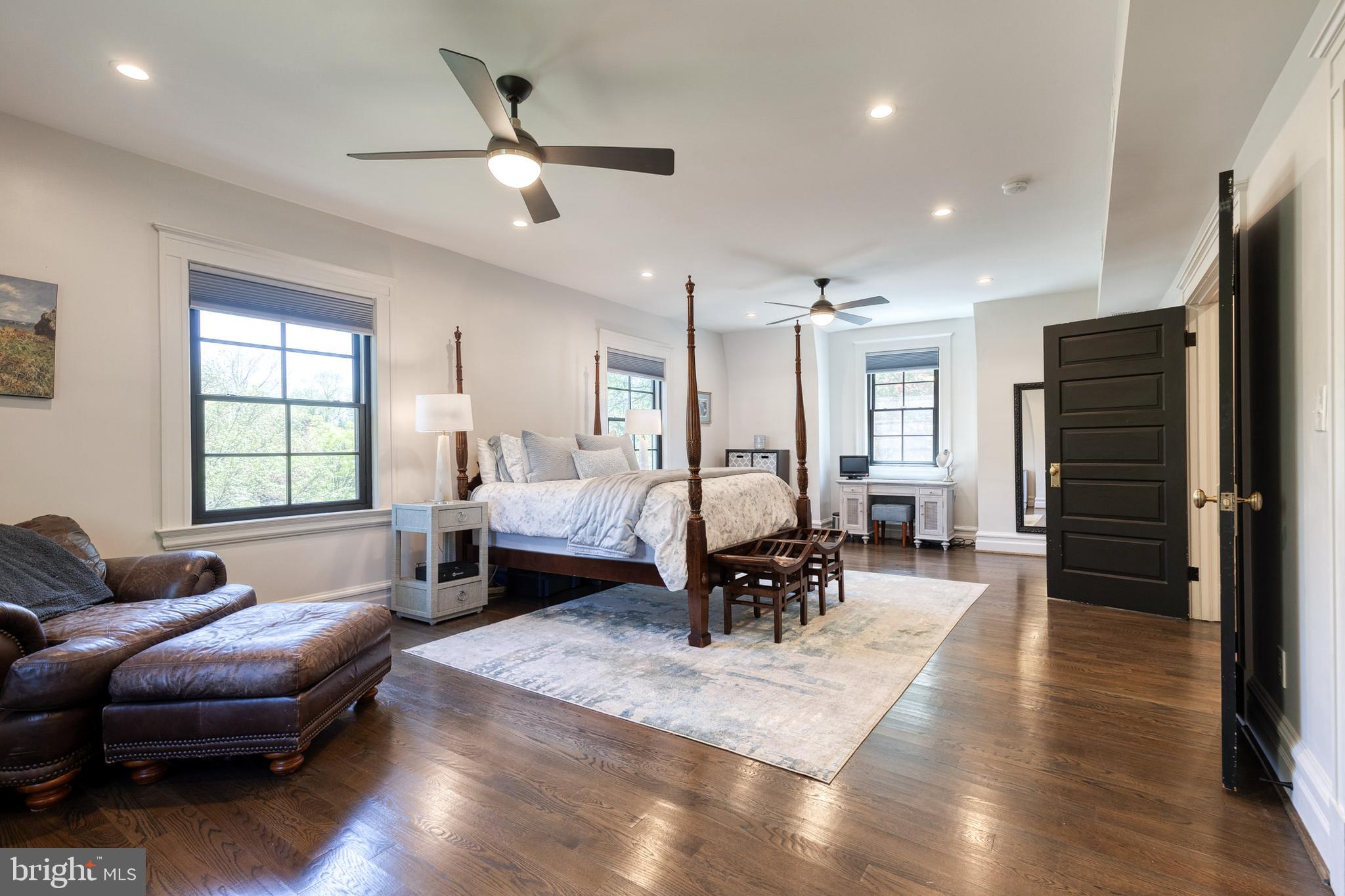 ROLAND PARK - Residential