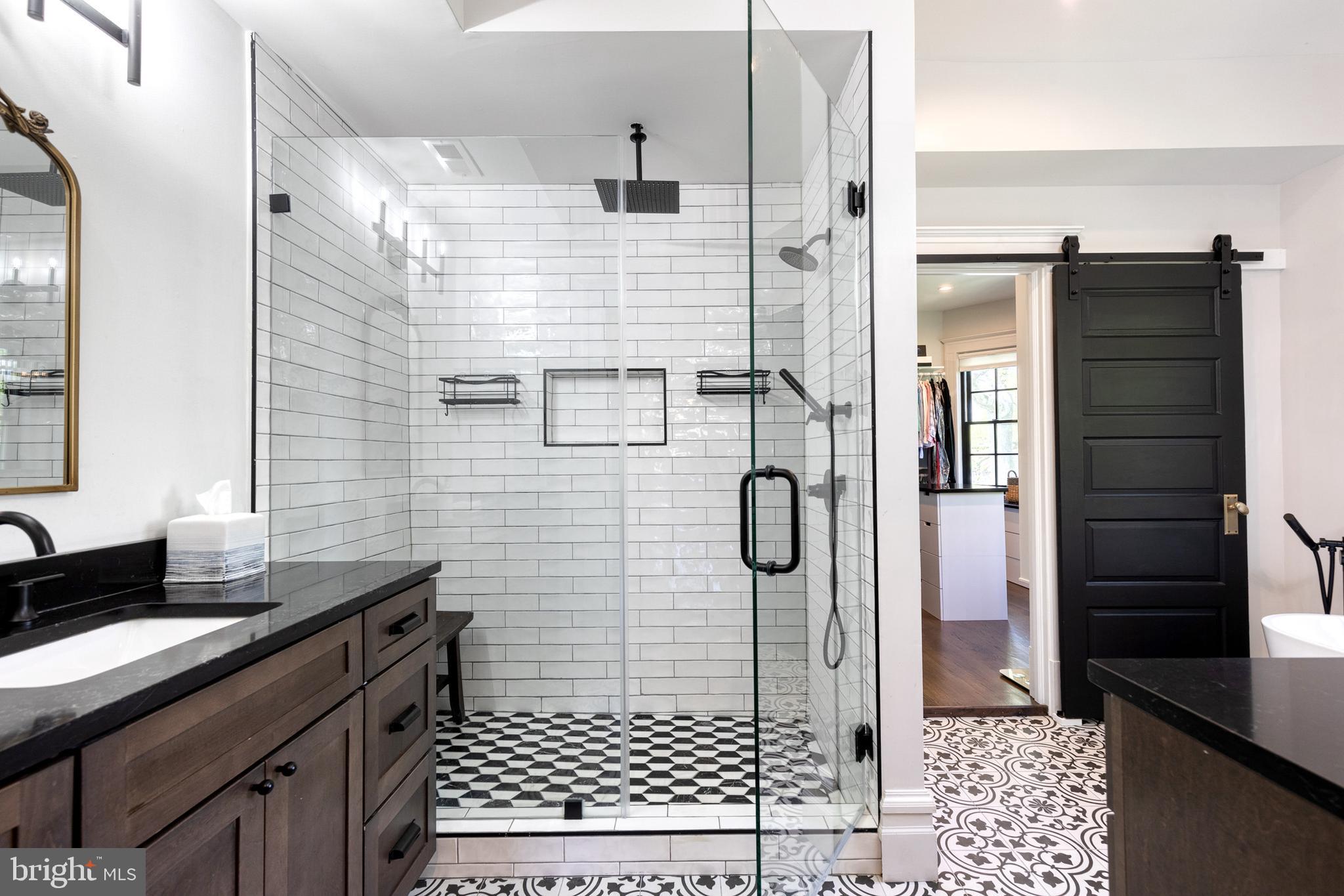 ROLAND PARK - Residential