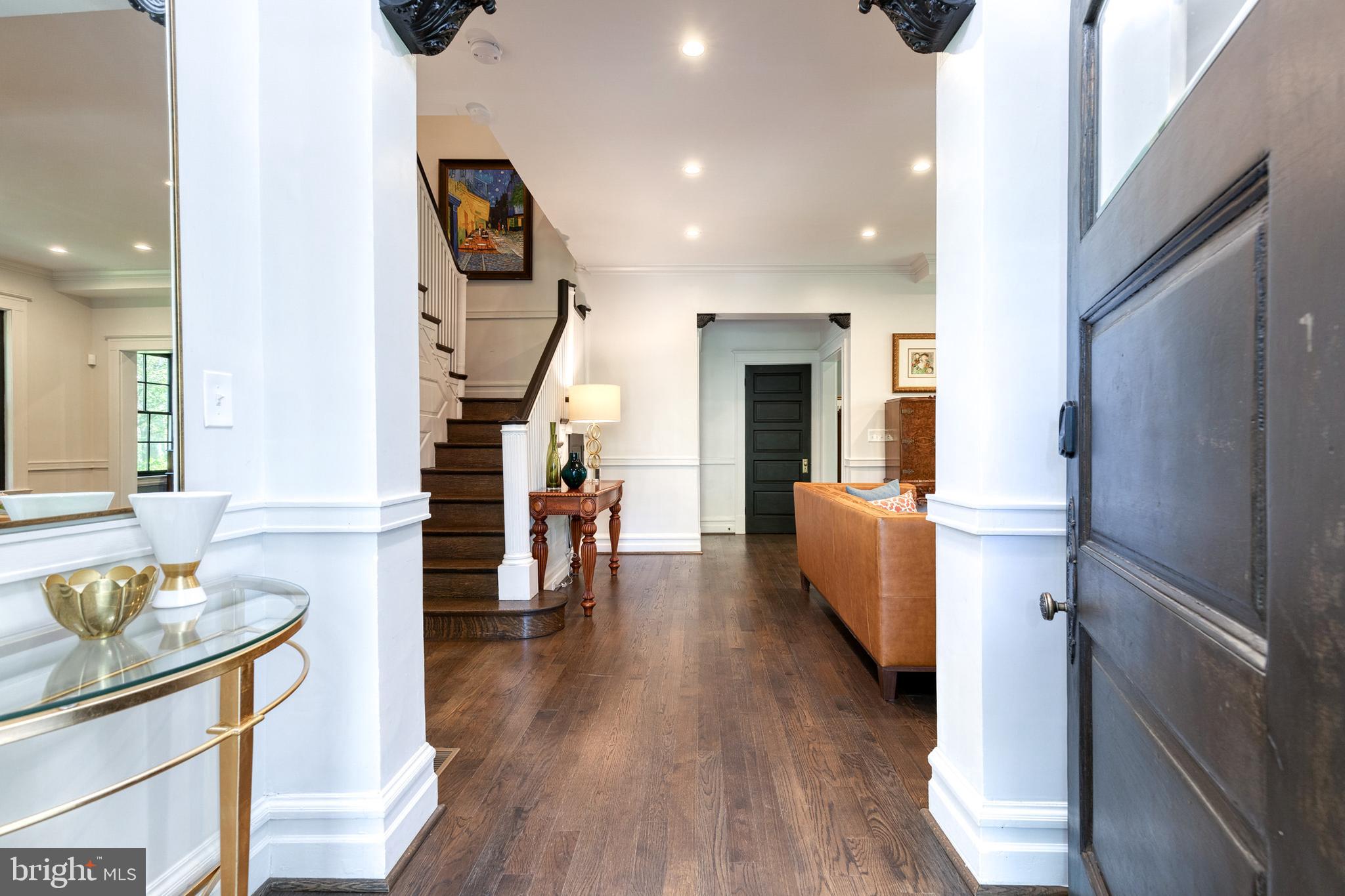 ROLAND PARK - Residential