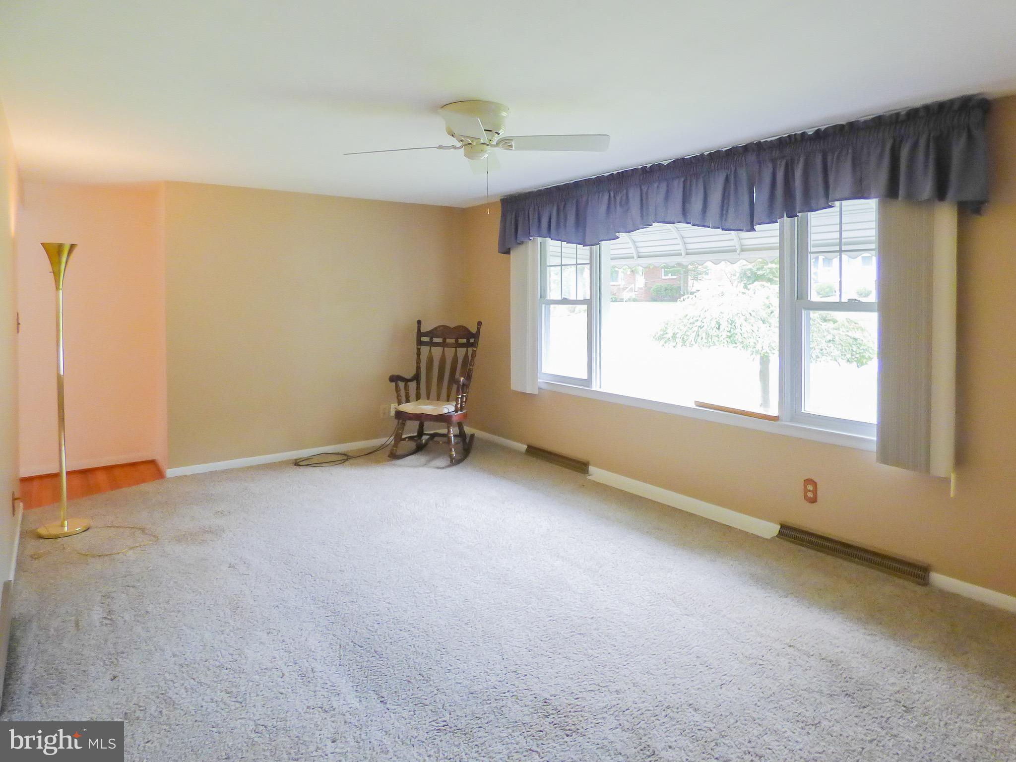 WOODLAND VIEW - Residential