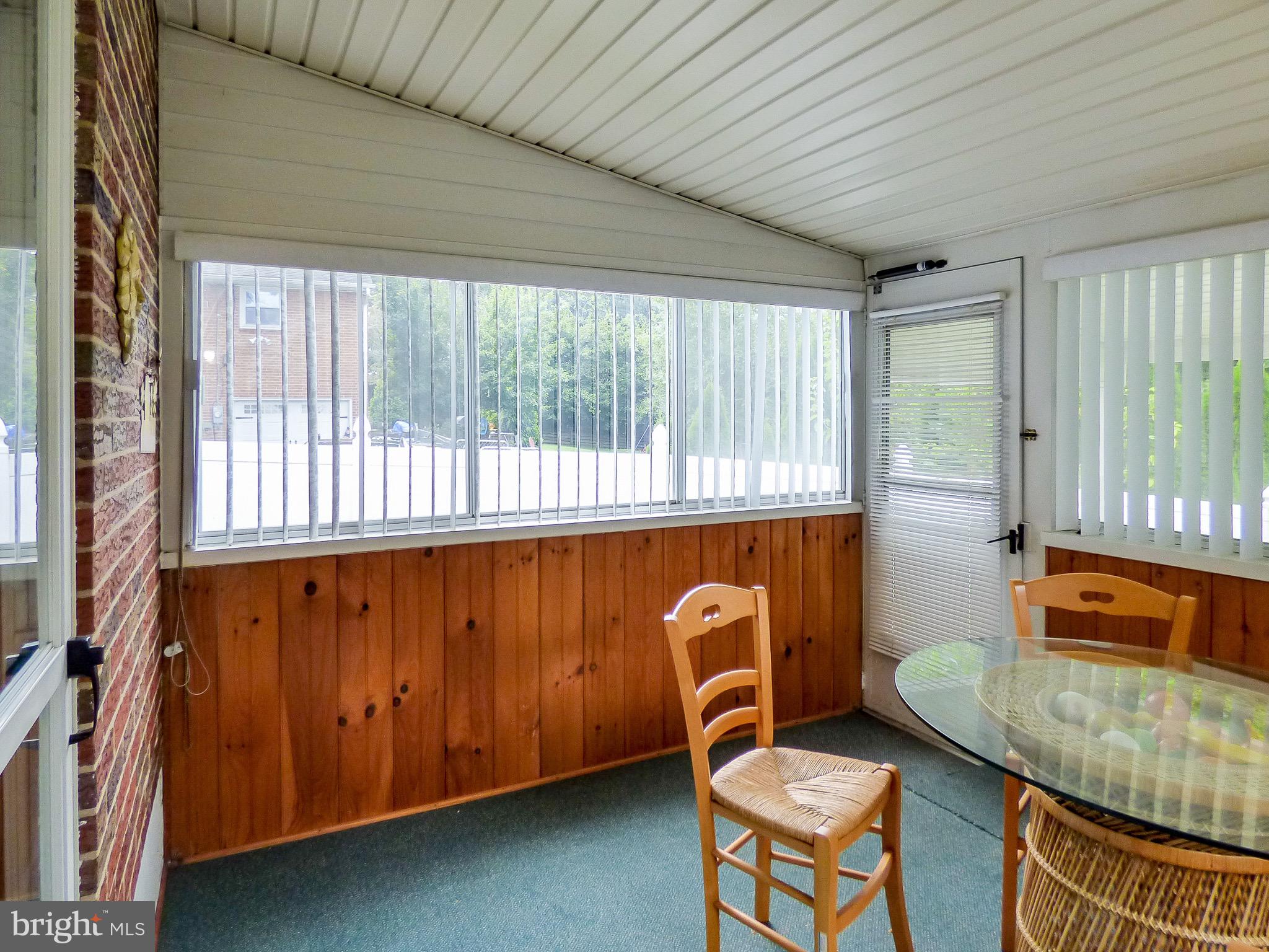 WOODLAND VIEW - Residential