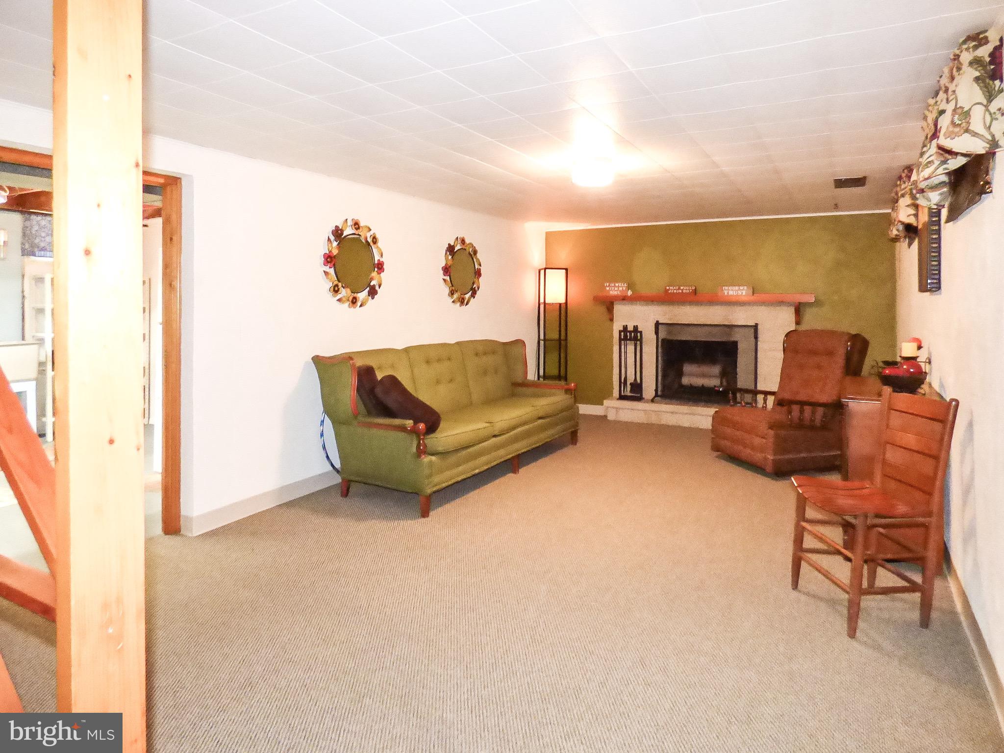 WOODLAND VIEW - Residential