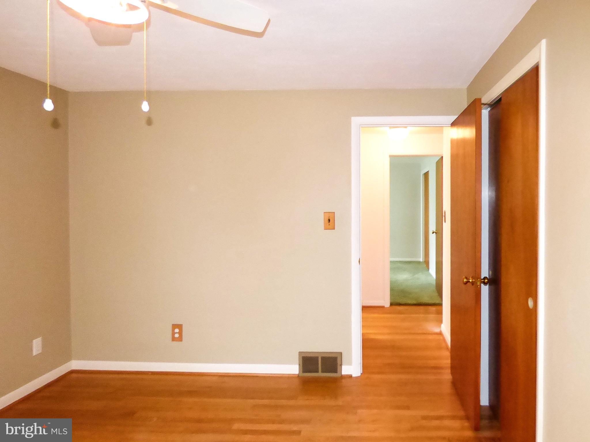 WOODLAND VIEW - Residential