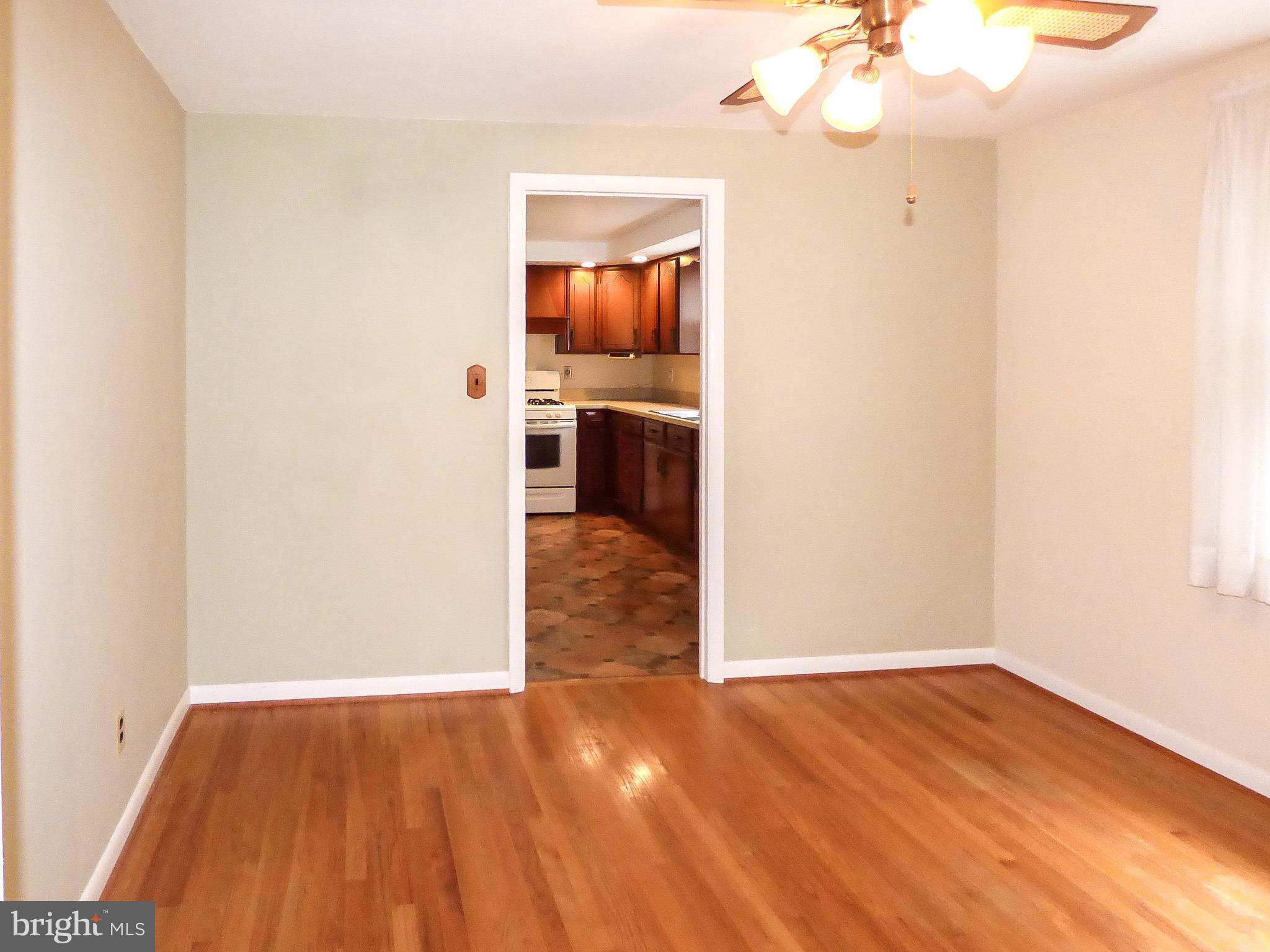 WOODLAND VIEW - Residential