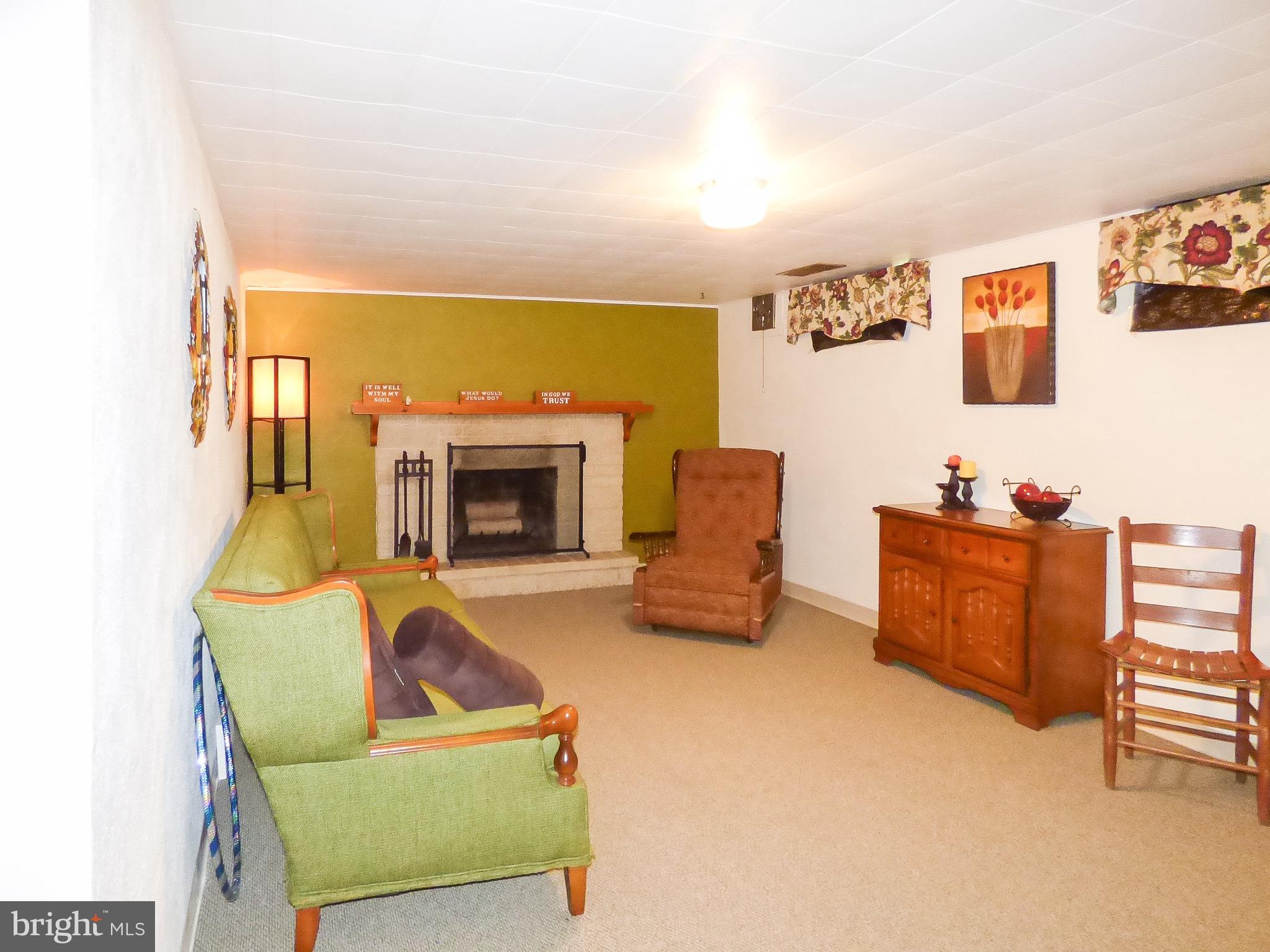 WOODLAND VIEW - Residential