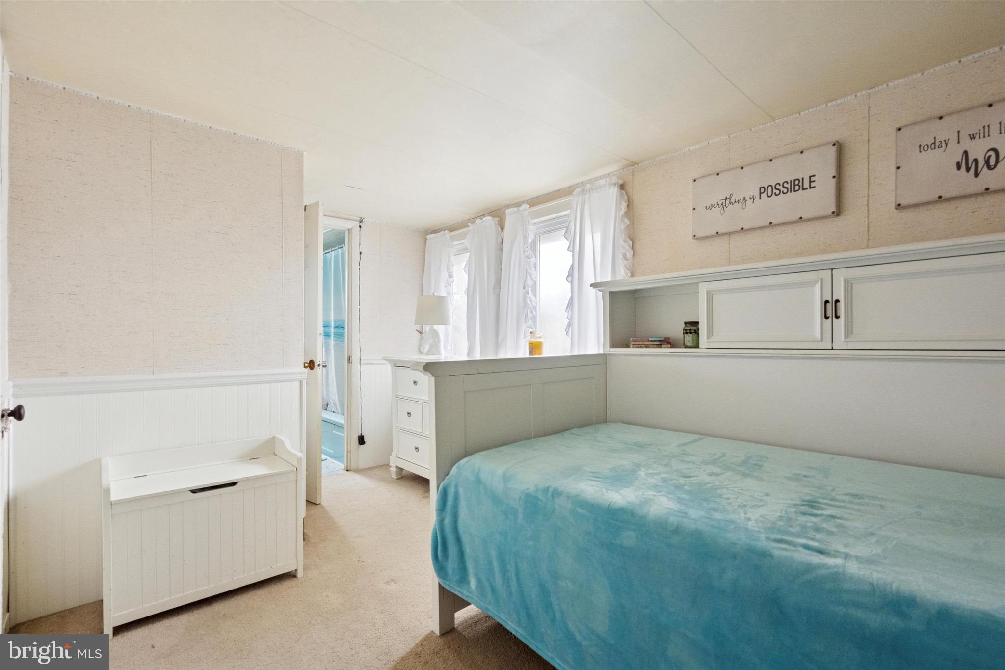 CROYDON MANOR - Residential