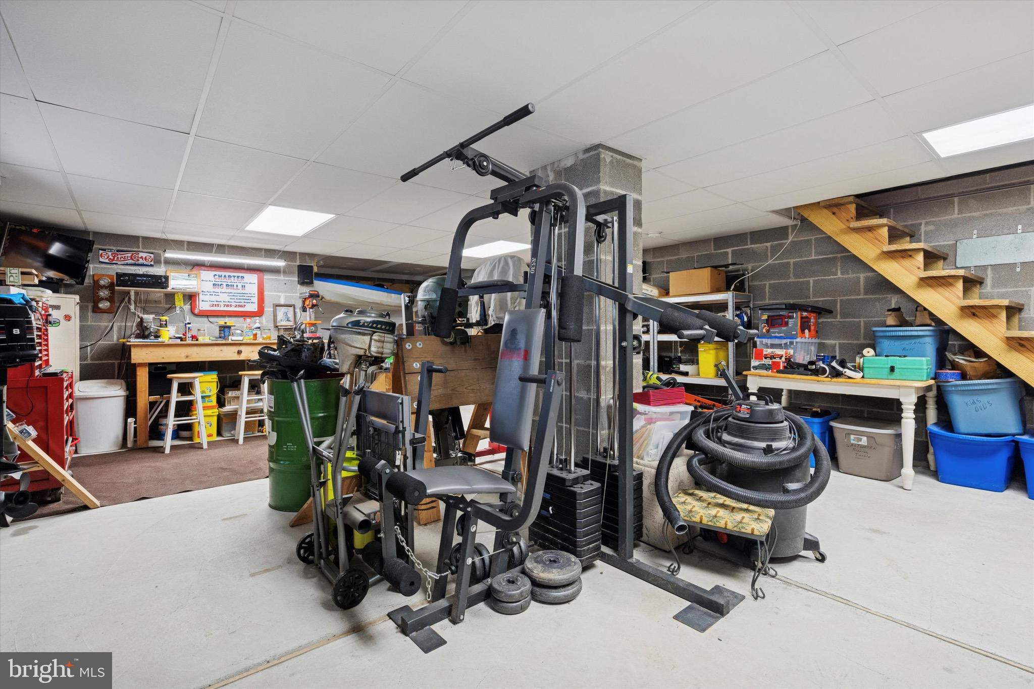 CROYDON MANOR - Residential