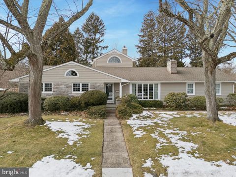 Homes For Sale - 125 Orchard Avenue<br/> HIGHTSTOWN, NJ 08520