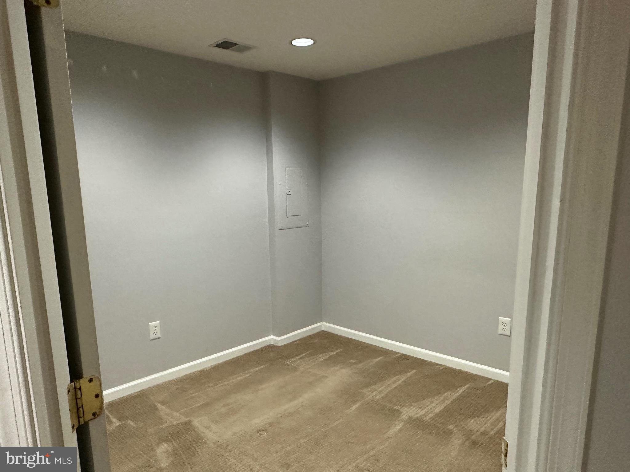 PINEY ORCHARD - Residential