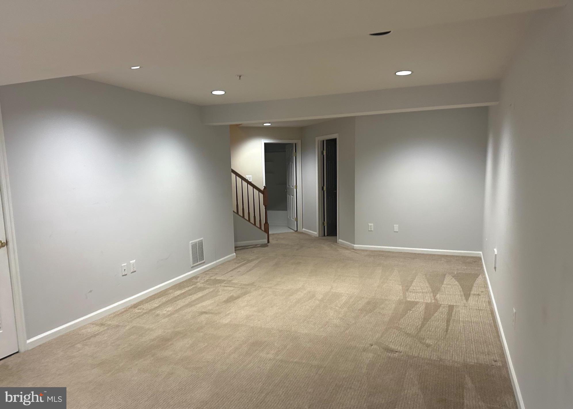 PINEY ORCHARD - Residential