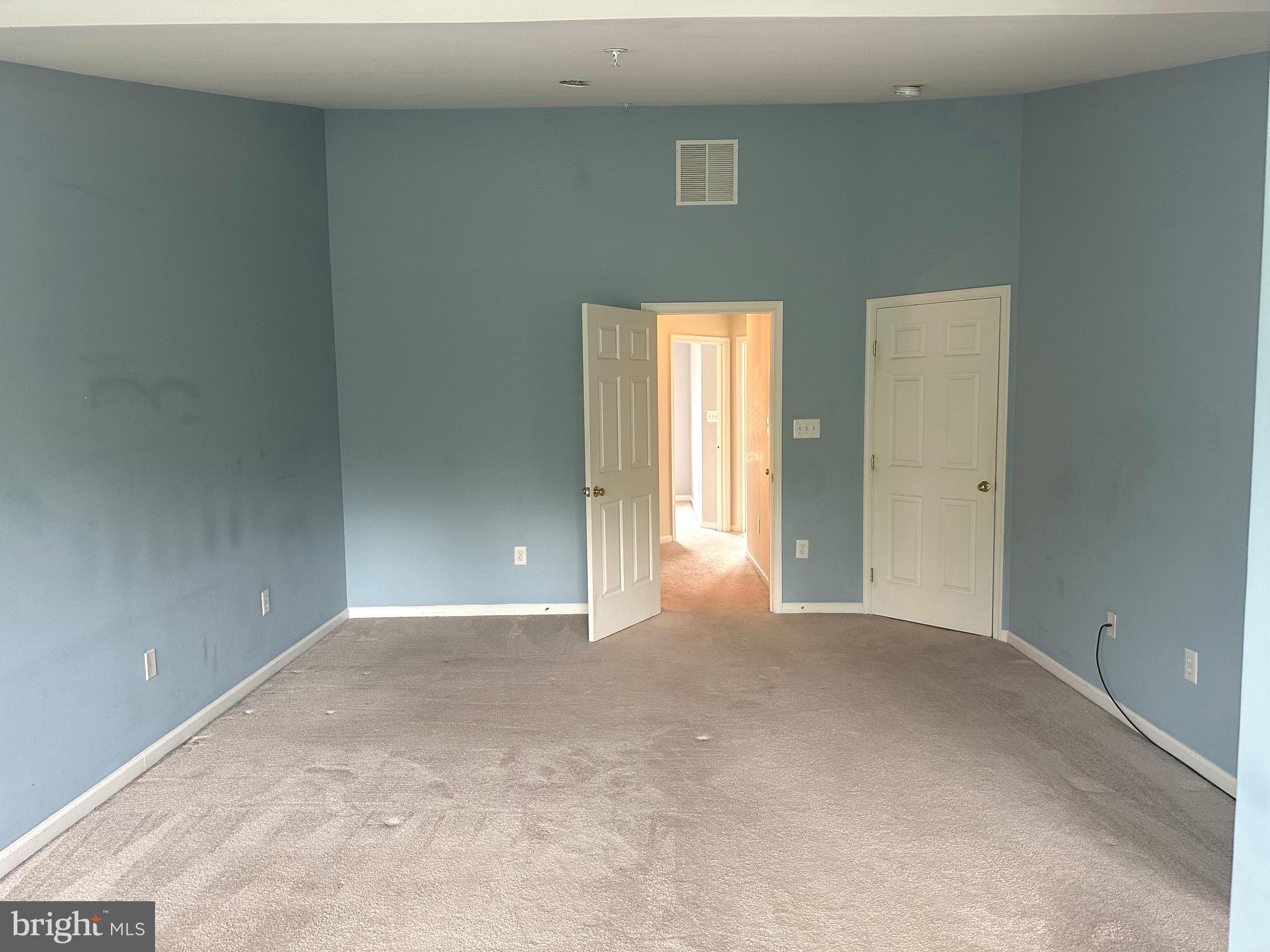 PINEY ORCHARD - Residential