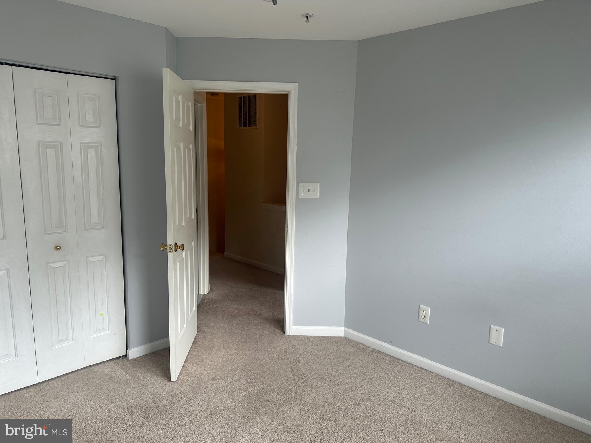 PINEY ORCHARD - Residential