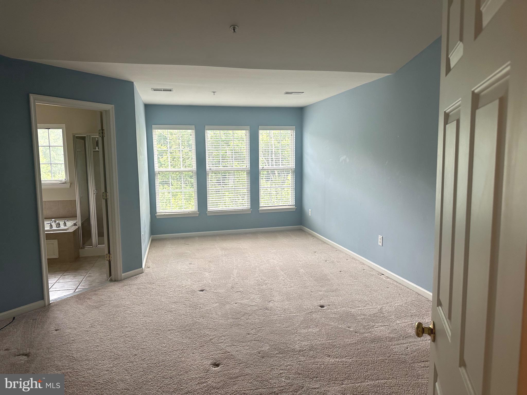 PINEY ORCHARD - Residential