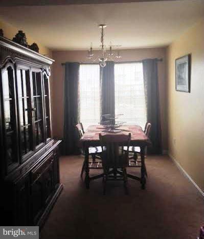 SUNNINGDALE MEADOWS - Residential Lease