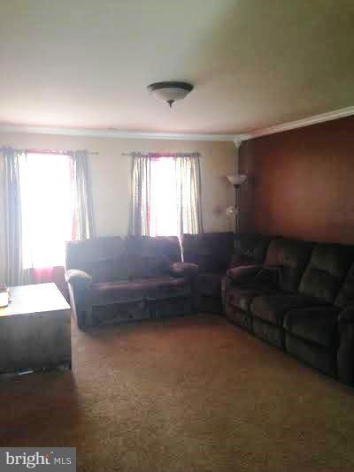 SUNNINGDALE MEADOWS - Residential Lease