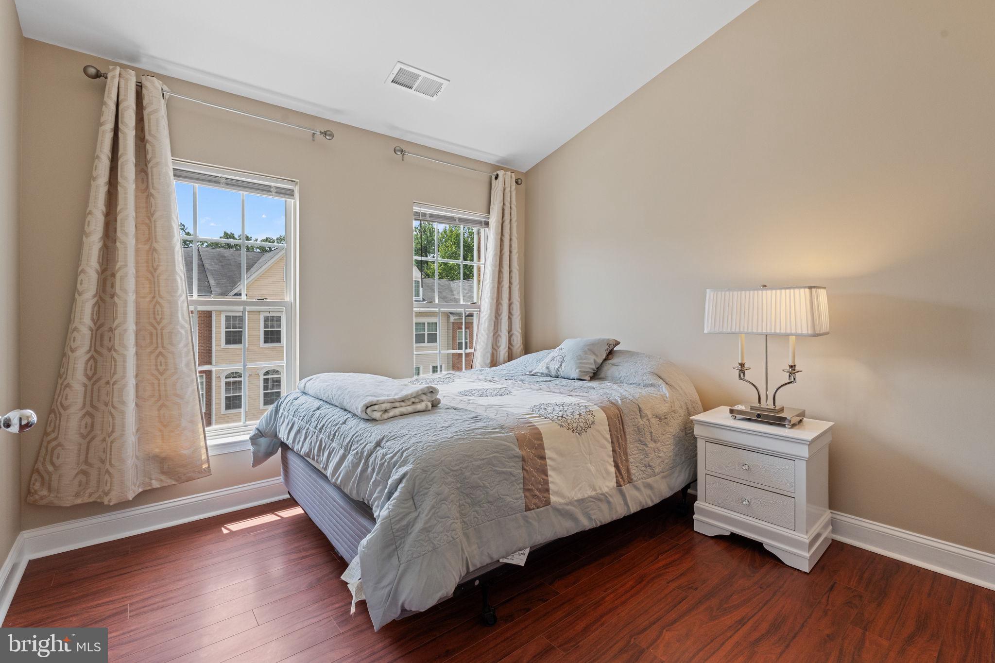 RIVERWATCH IND HEAD - Residential