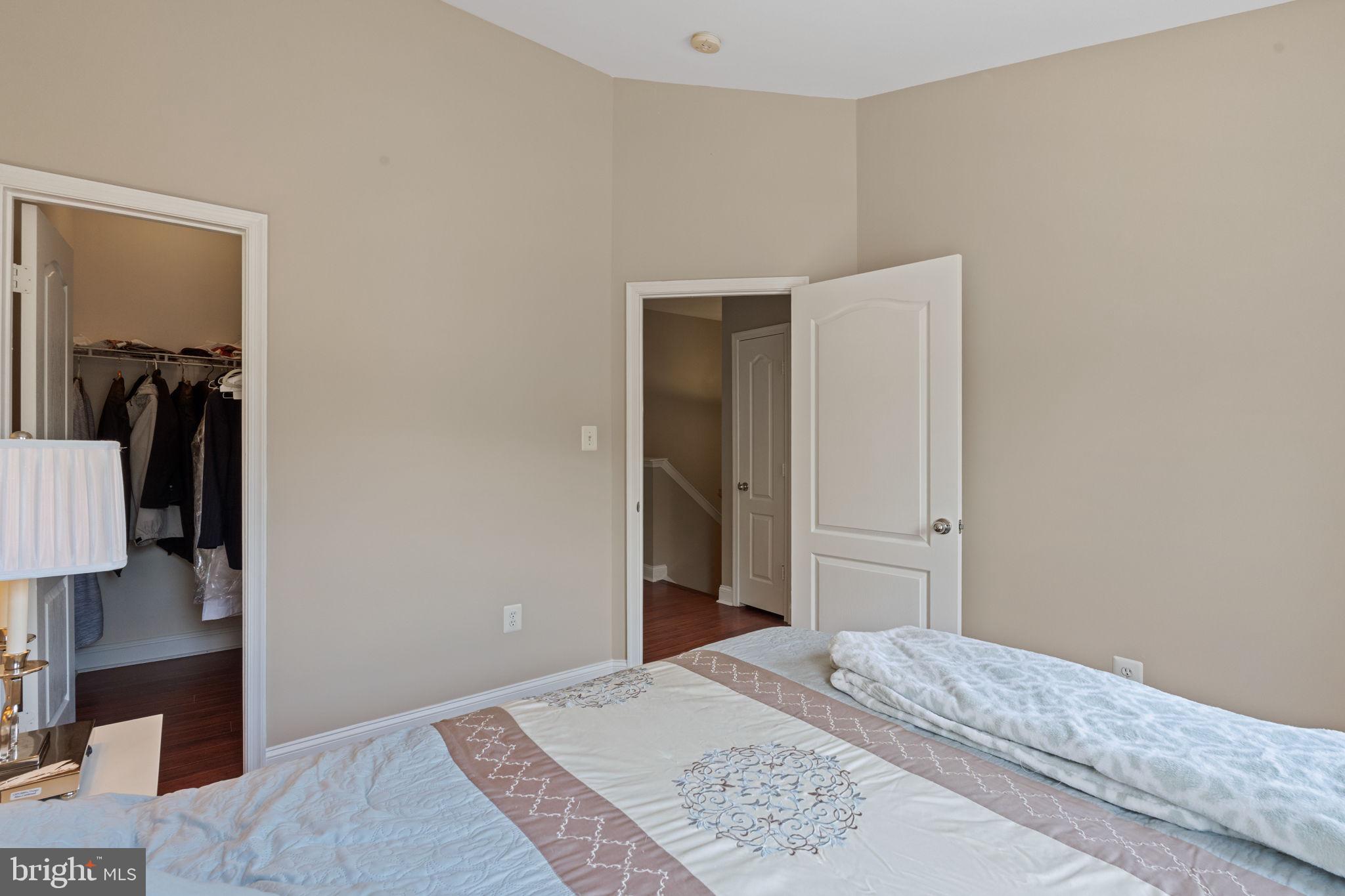 RIVERWATCH IND HEAD - Residential