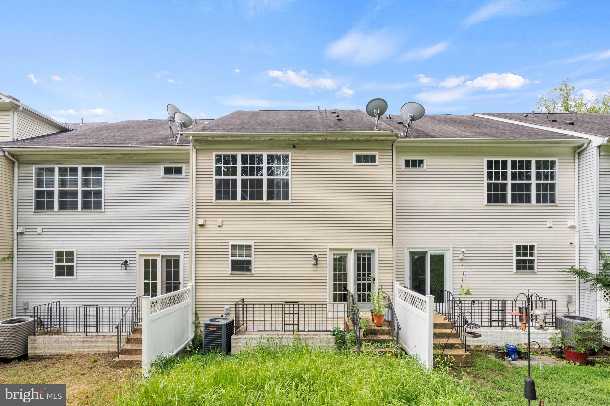 RIVERWATCH IND HEAD - Residential