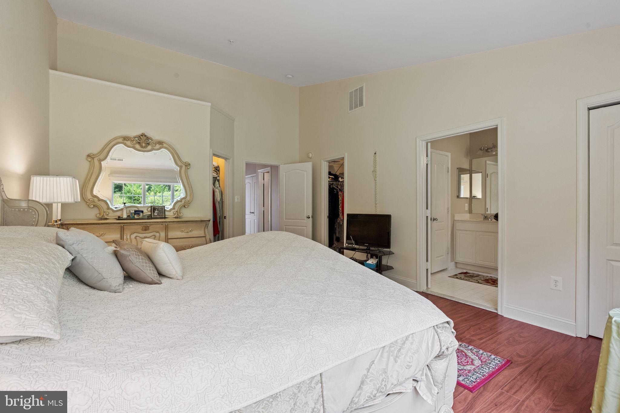 RIVERWATCH IND HEAD - Residential