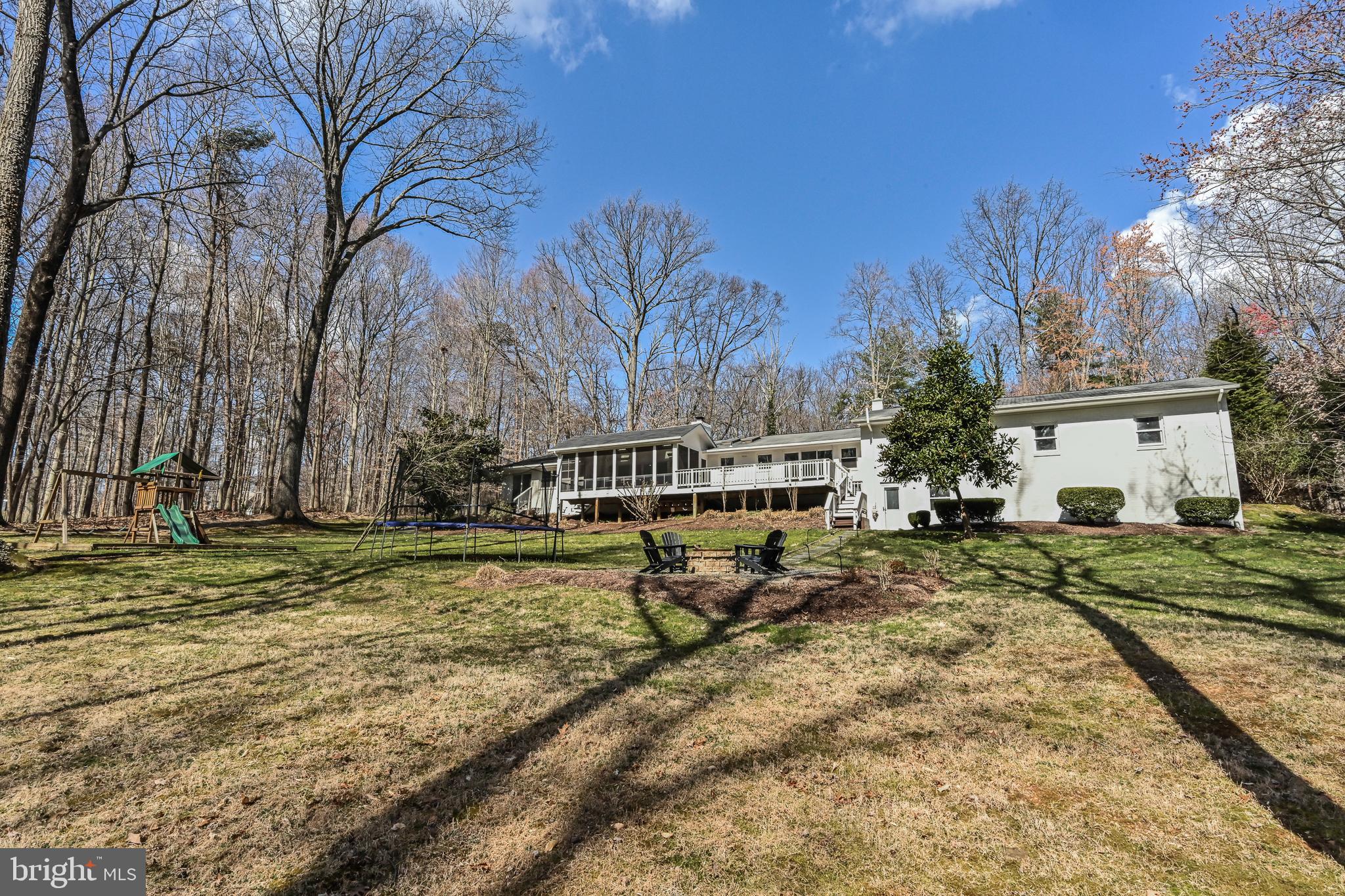 VALLEY STREAM - Residential