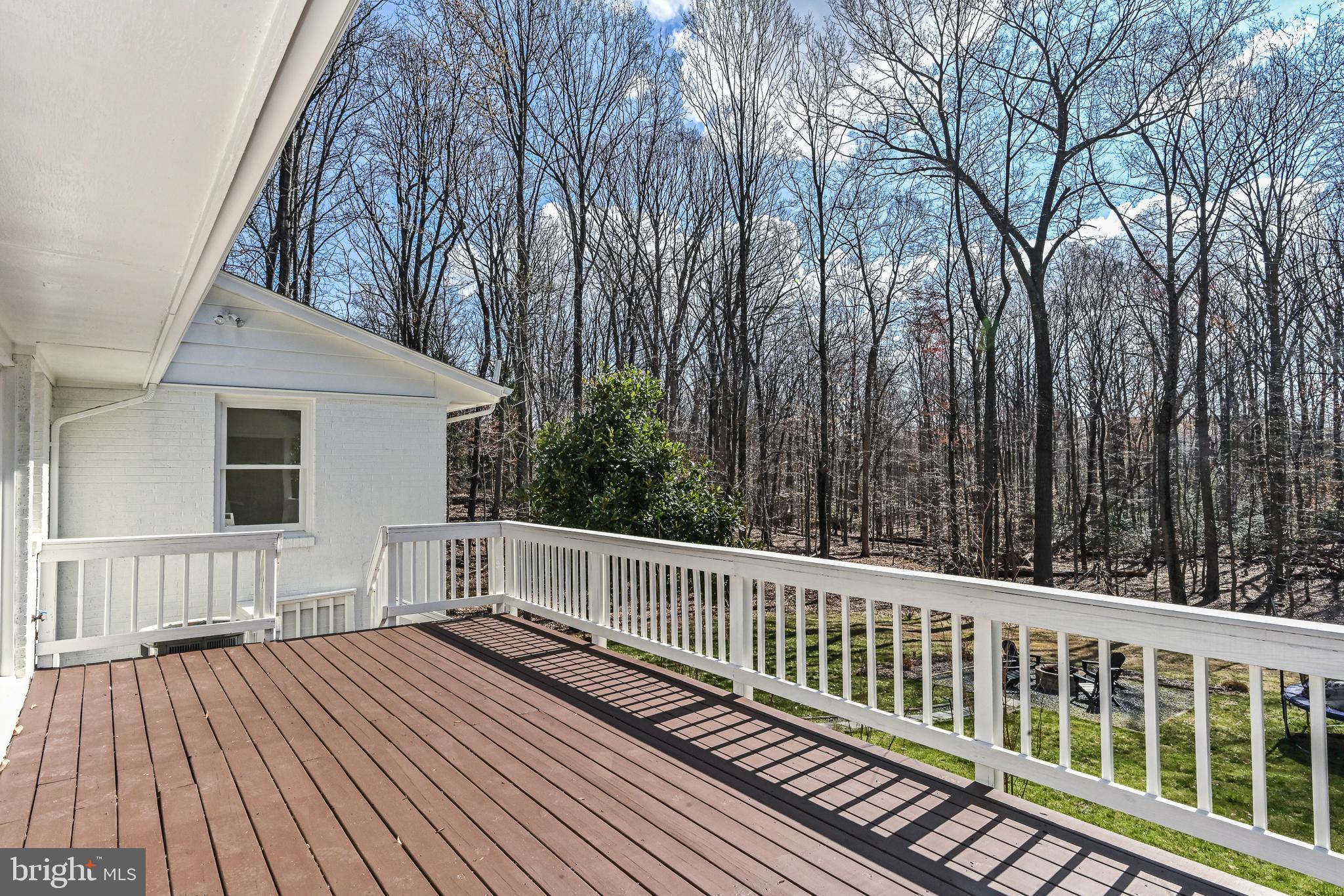 VALLEY STREAM - Residential