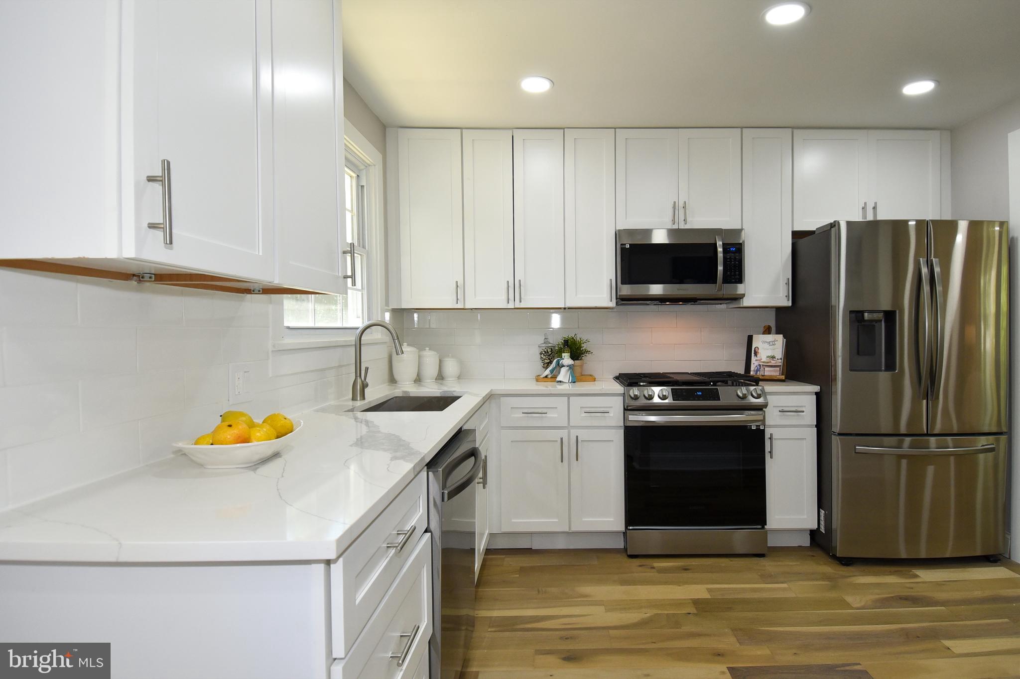 ROCKCREST - Residential