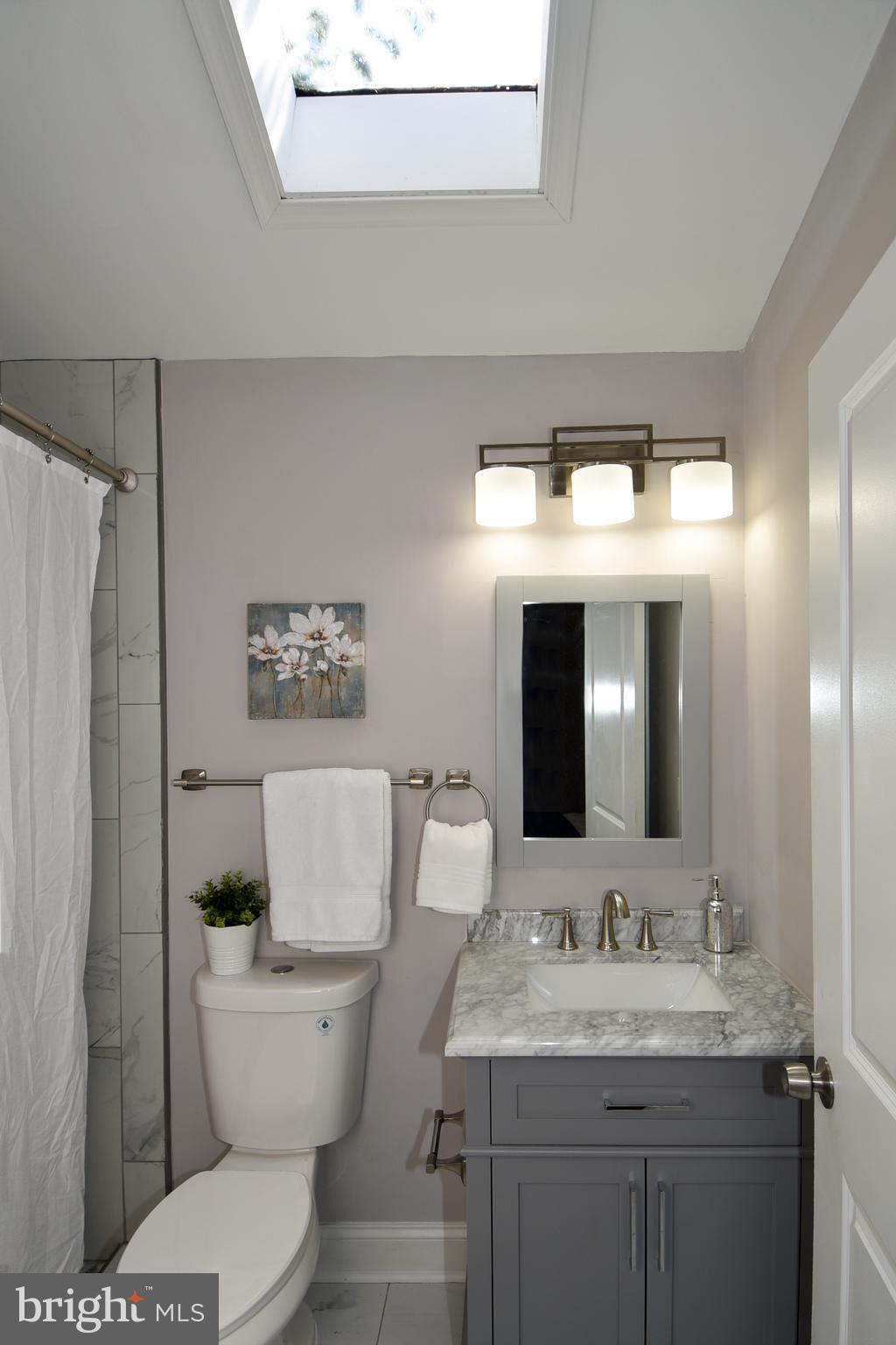 ROCKCREST - Residential