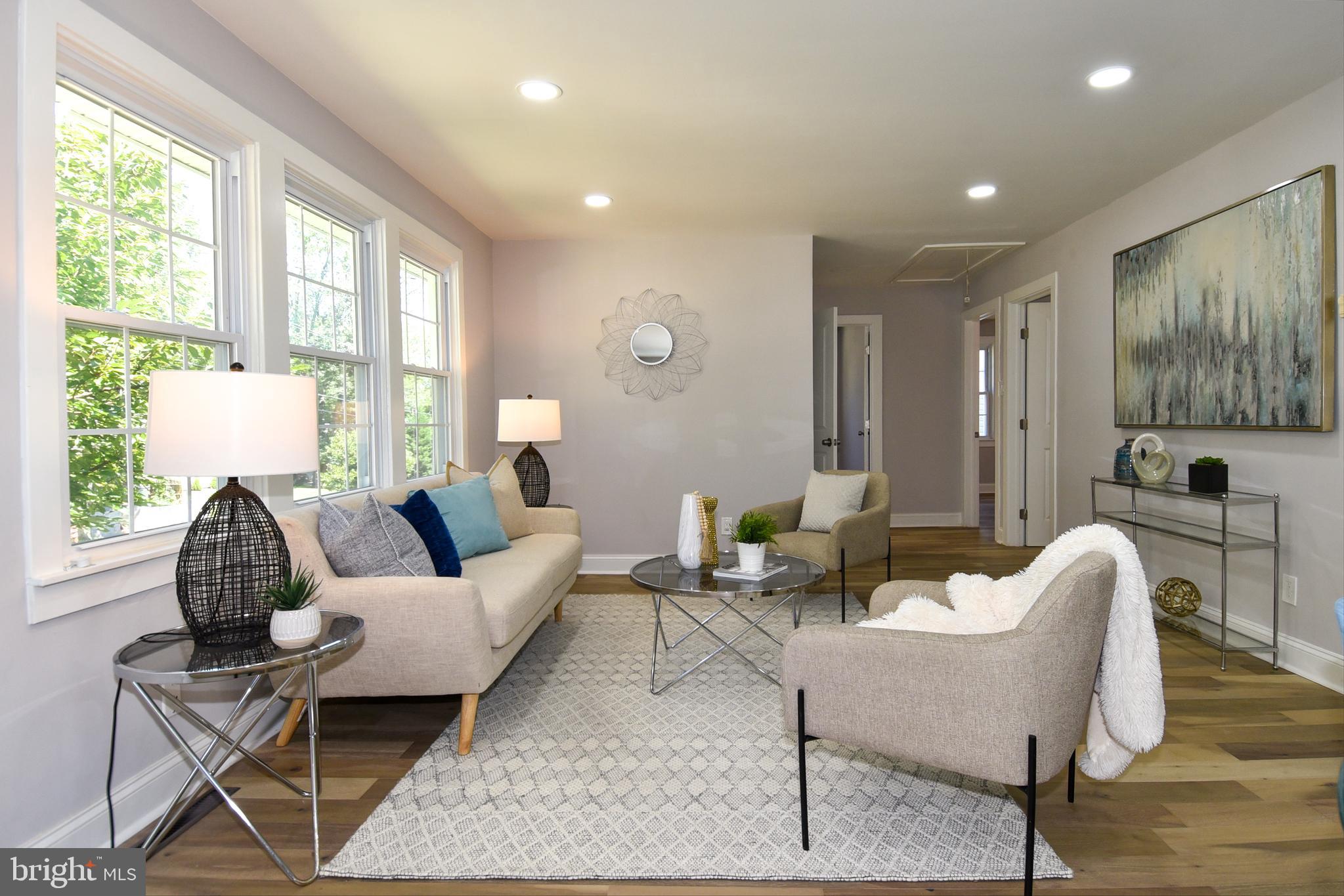 ROCKCREST - Residential