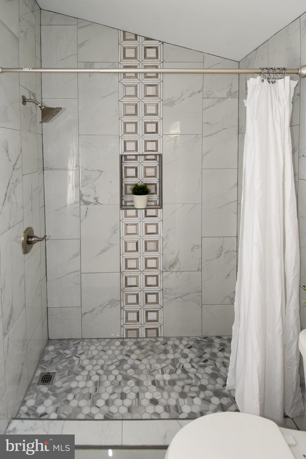 ROCKCREST - Residential