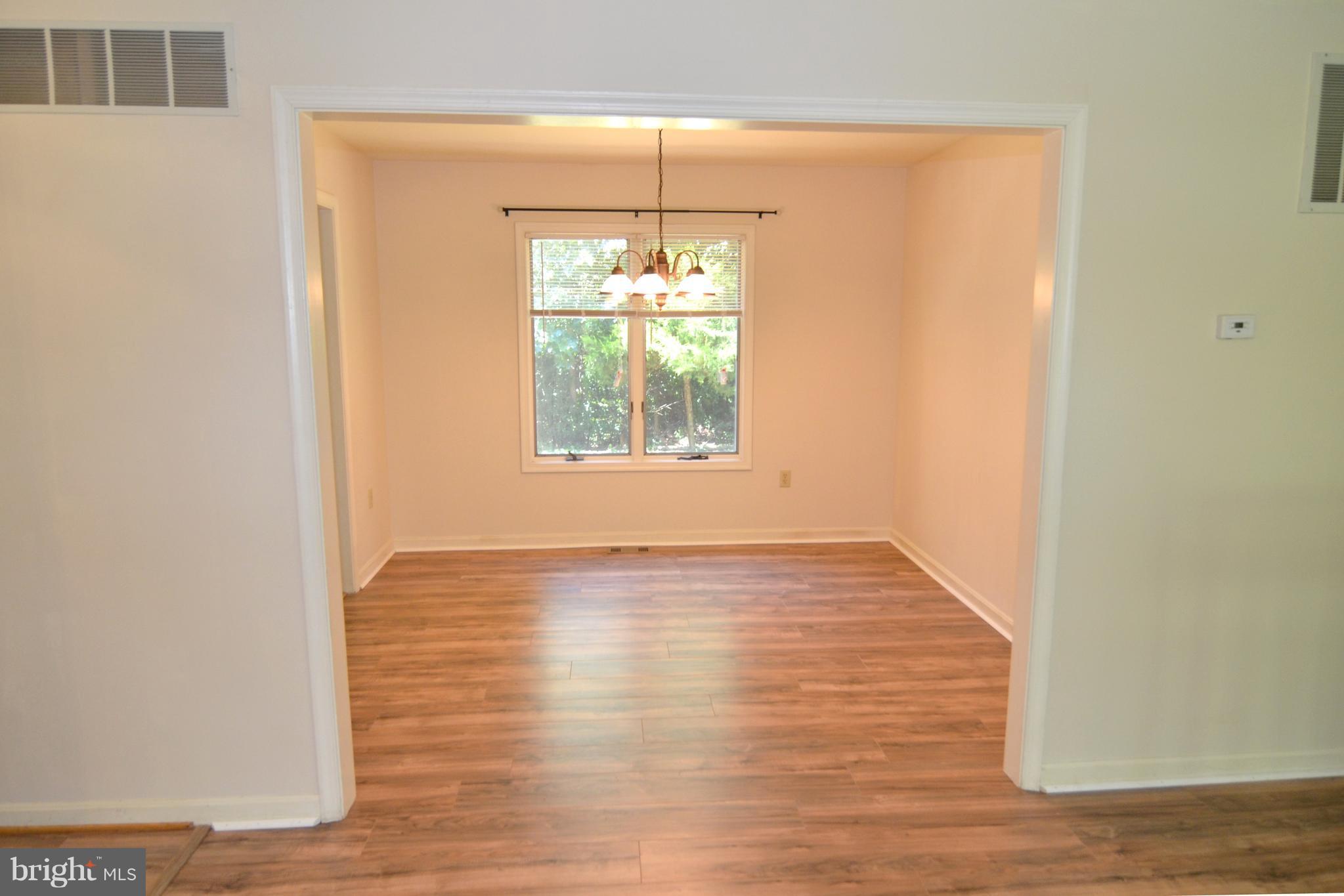 COVE POINT - Residential Lease