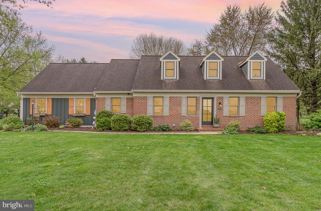 Photo of 310 Millway Road, Lititz, PA 17543 (MLS # PALA2049944)