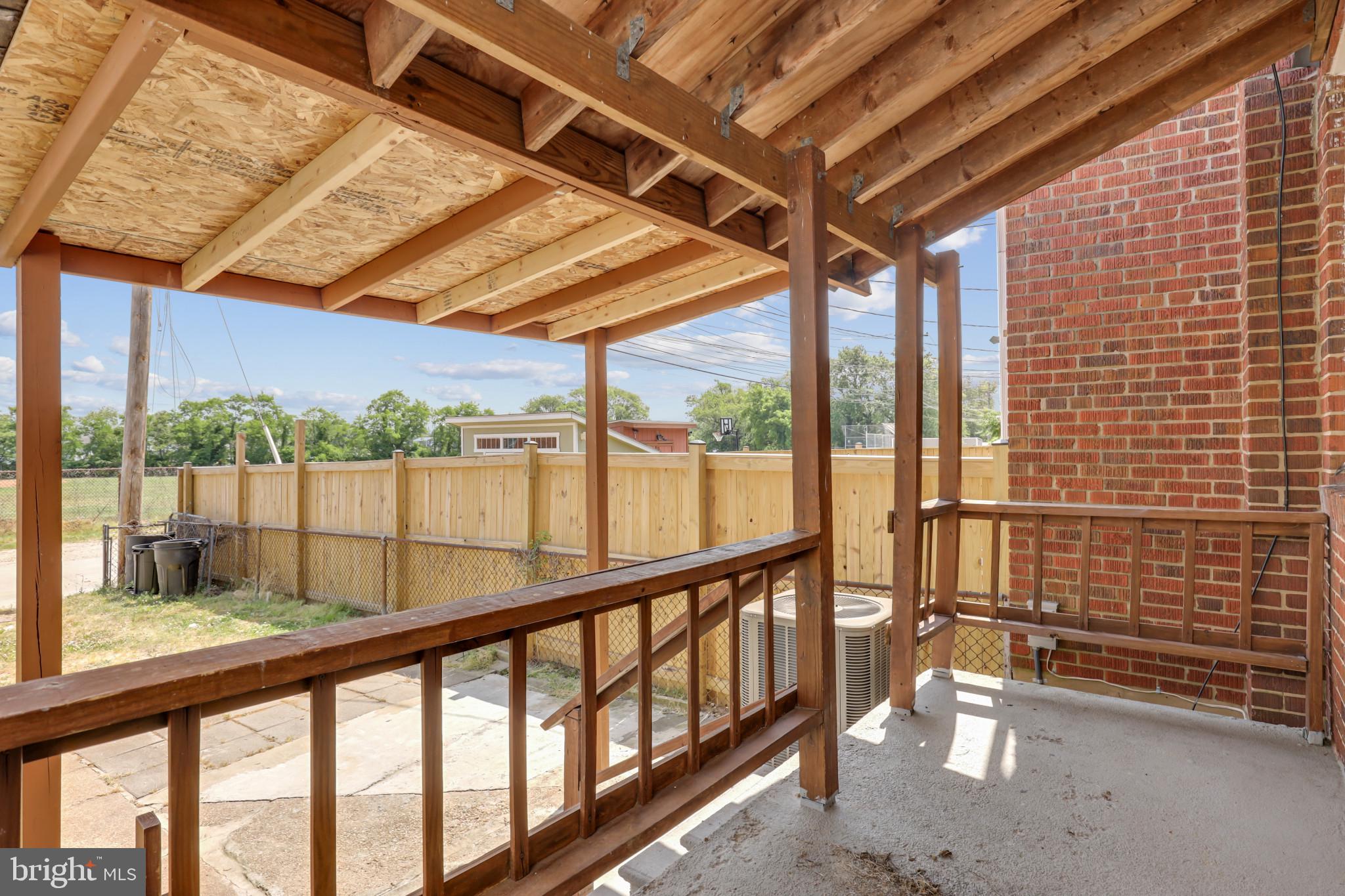 WEST INVERNESS - Residential