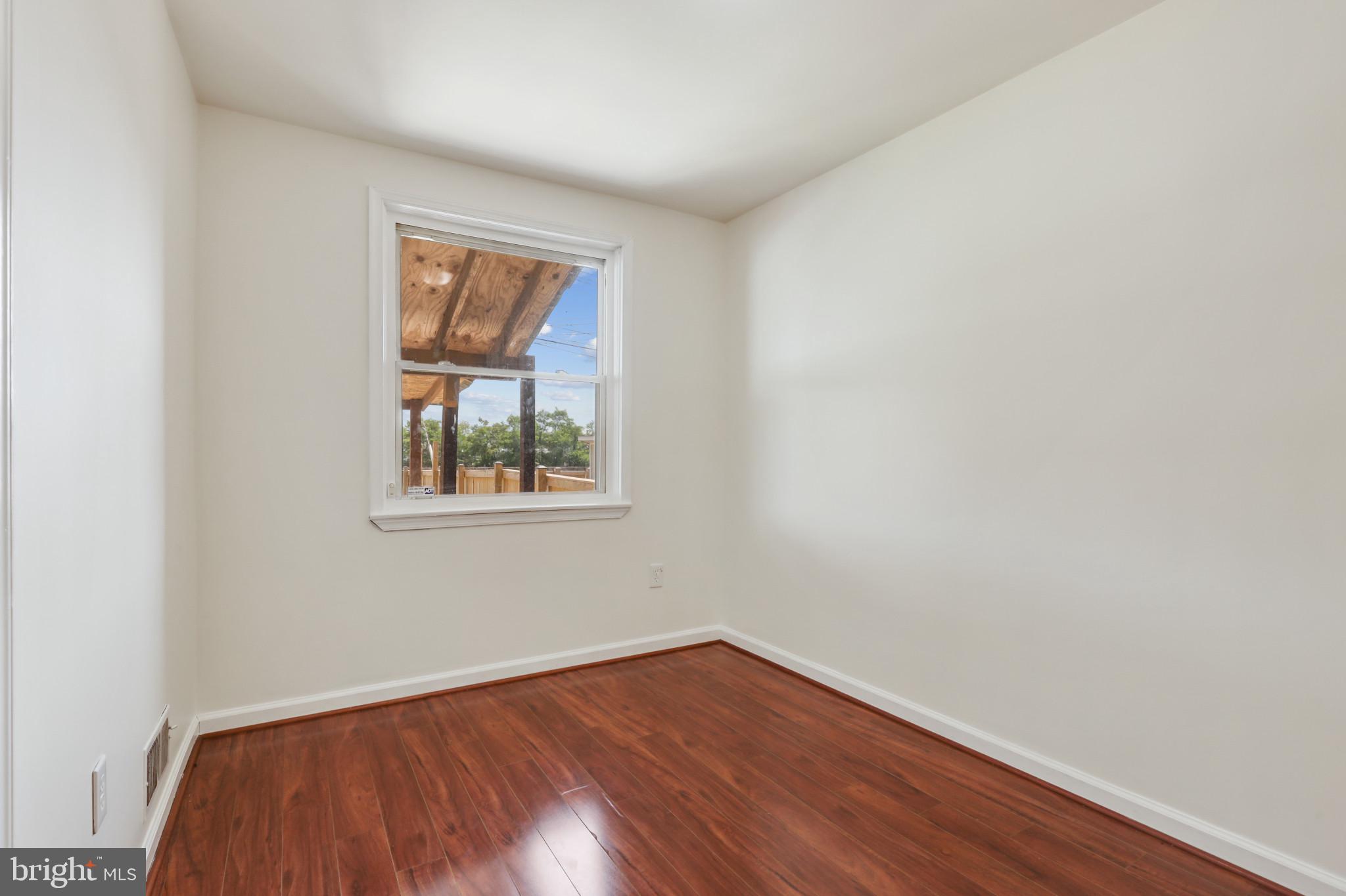 WEST INVERNESS - Residential