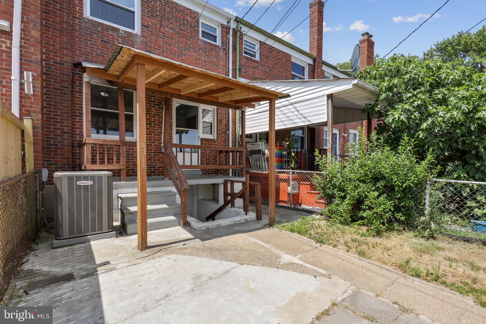 WEST INVERNESS - Residential