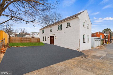 Photo of 517 W MARION ST, LANCASTER, PA 17603 (MLS # PALA2029888)