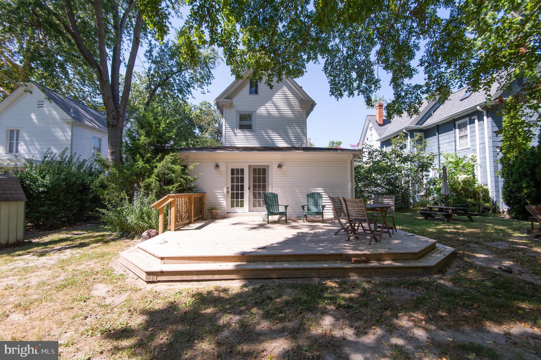 HISTORIC DISTRICT - WEST END - Residential