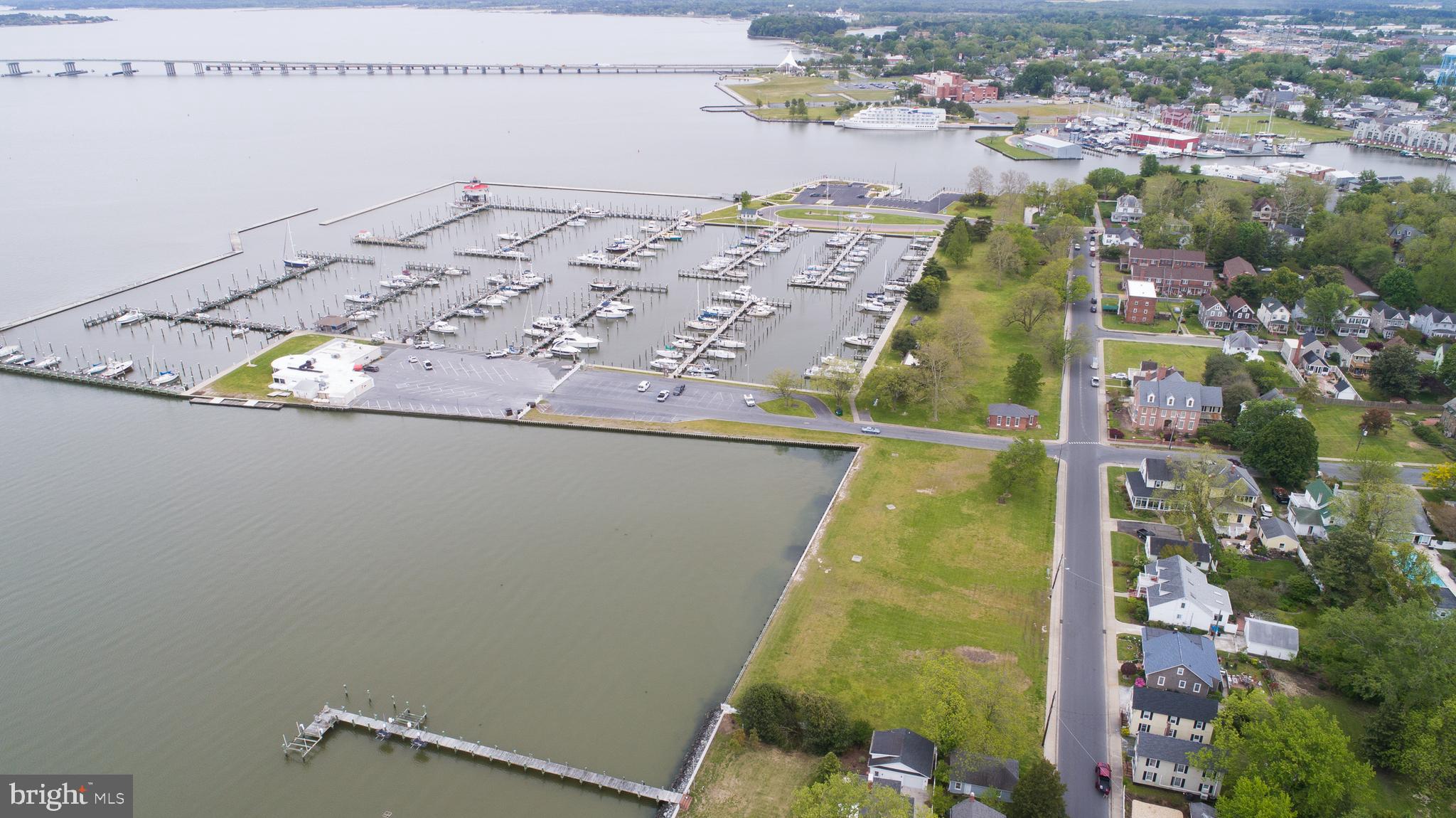 HISTORIC DISTRICT - WEST END - Residential