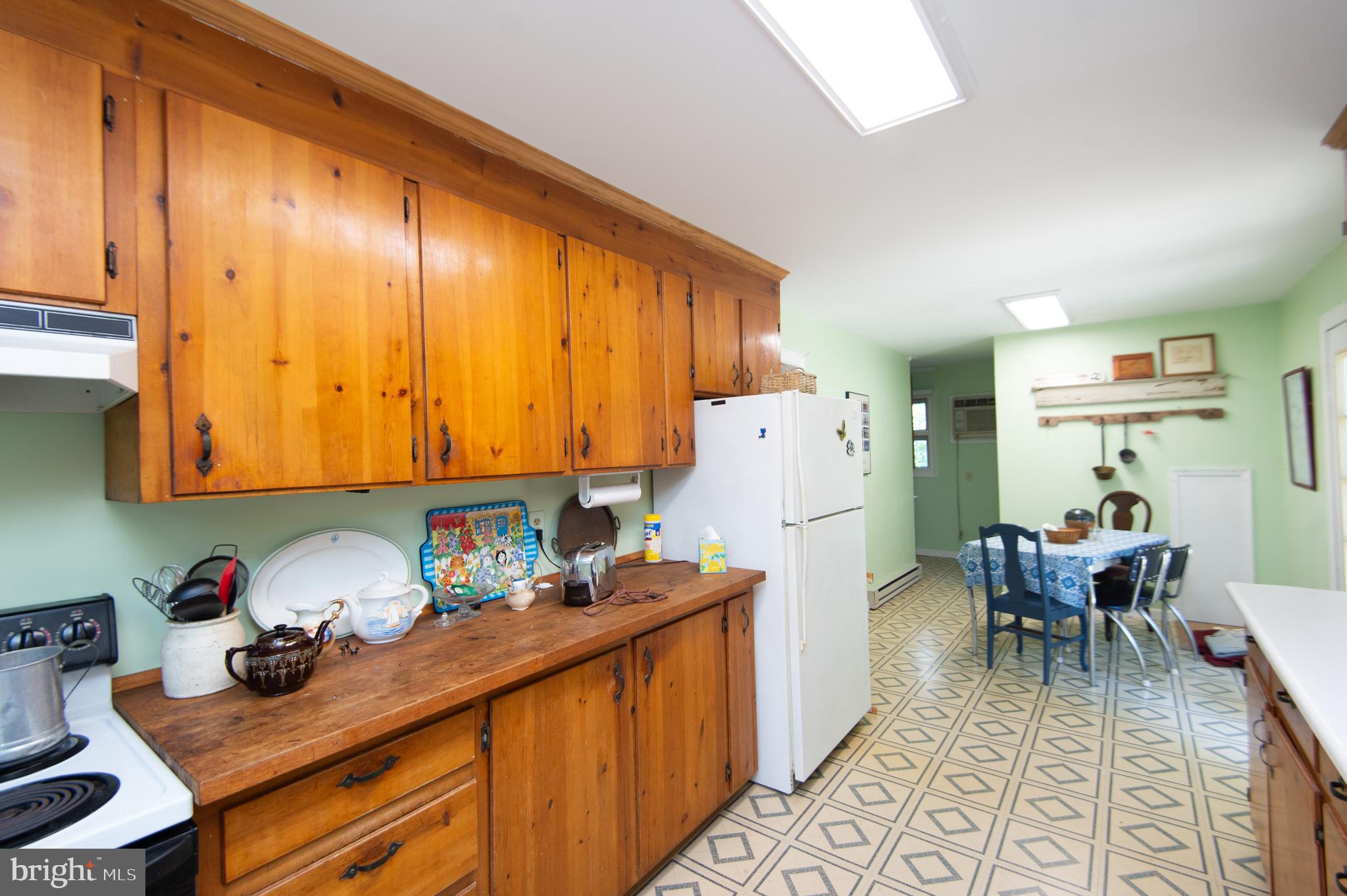 HISTORIC DISTRICT - WEST END - Residential