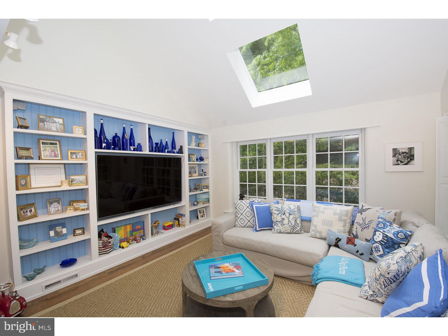 RADNOR HUNT - Residential