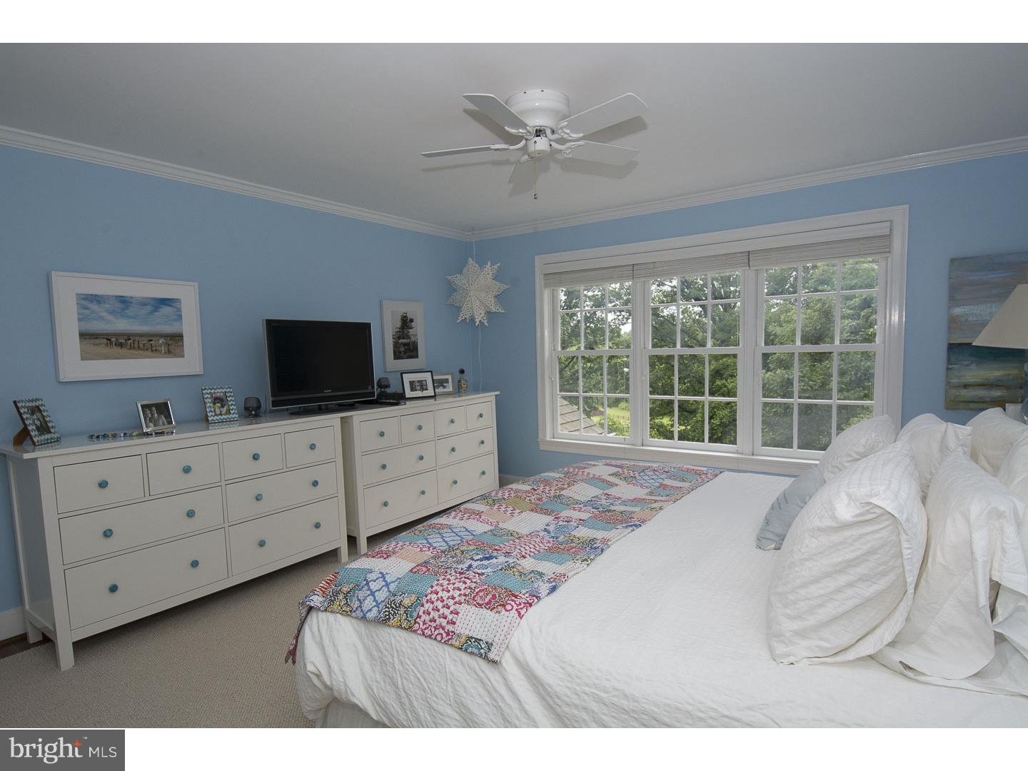 RADNOR HUNT - Residential